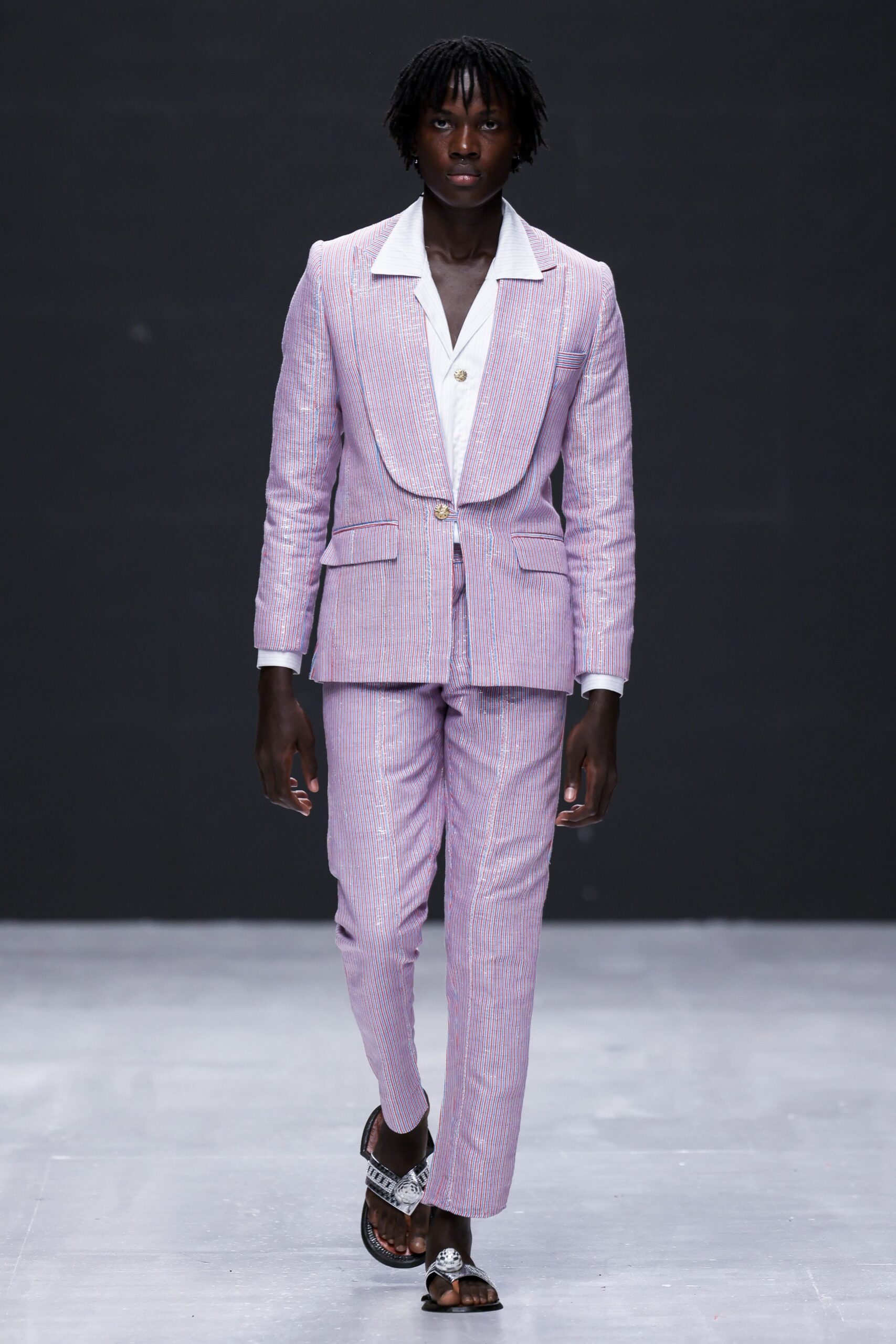 pink cotton long-sleeve collared tailored striped suit