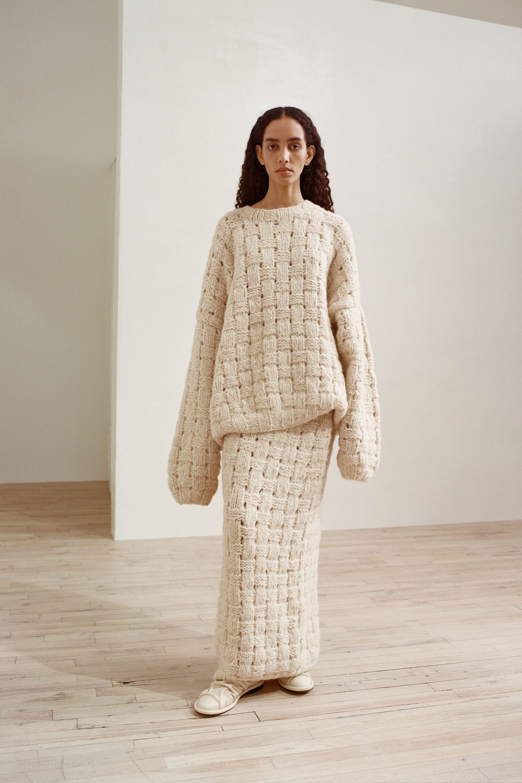beige wool fitted textured midi skirt