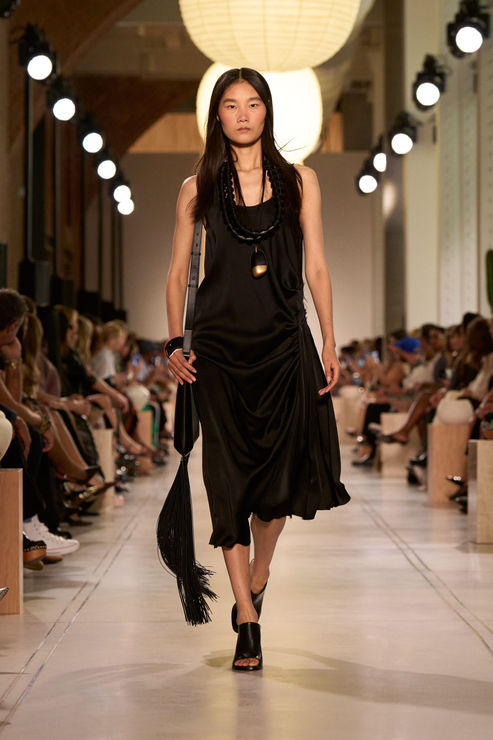 black relaxed midi dress