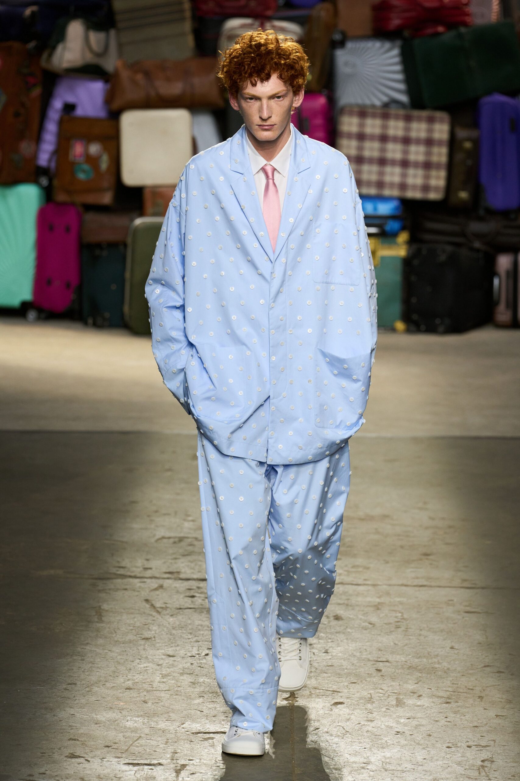 blue cotton long-sleeve collared relaxed printed suit