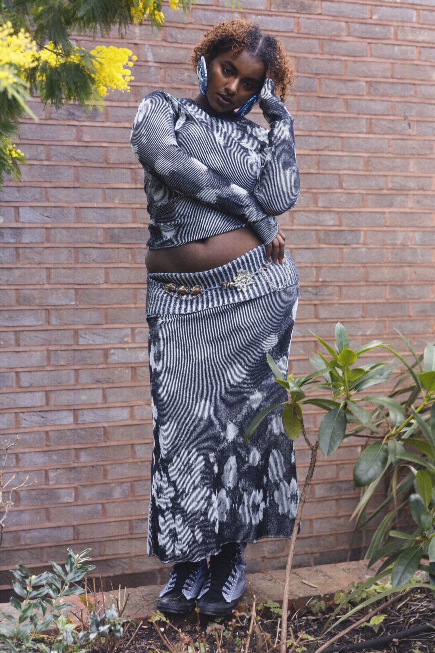 black knit fitted floral straight-leg maxi skirt