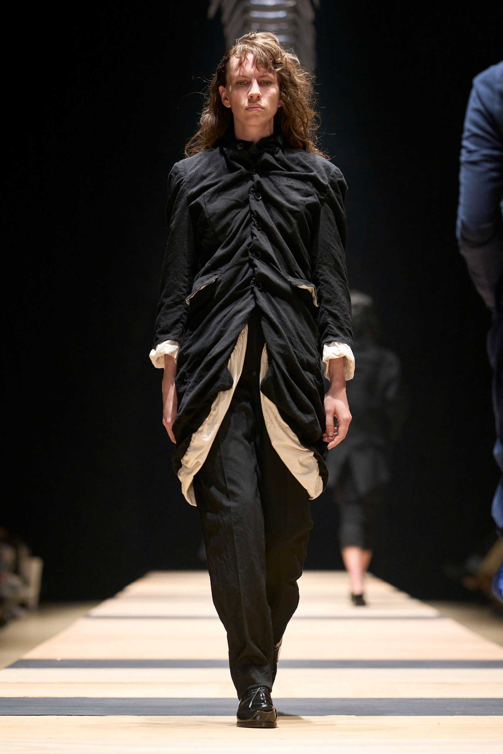 black cotton long-sleeve collared relaxed draped shirt