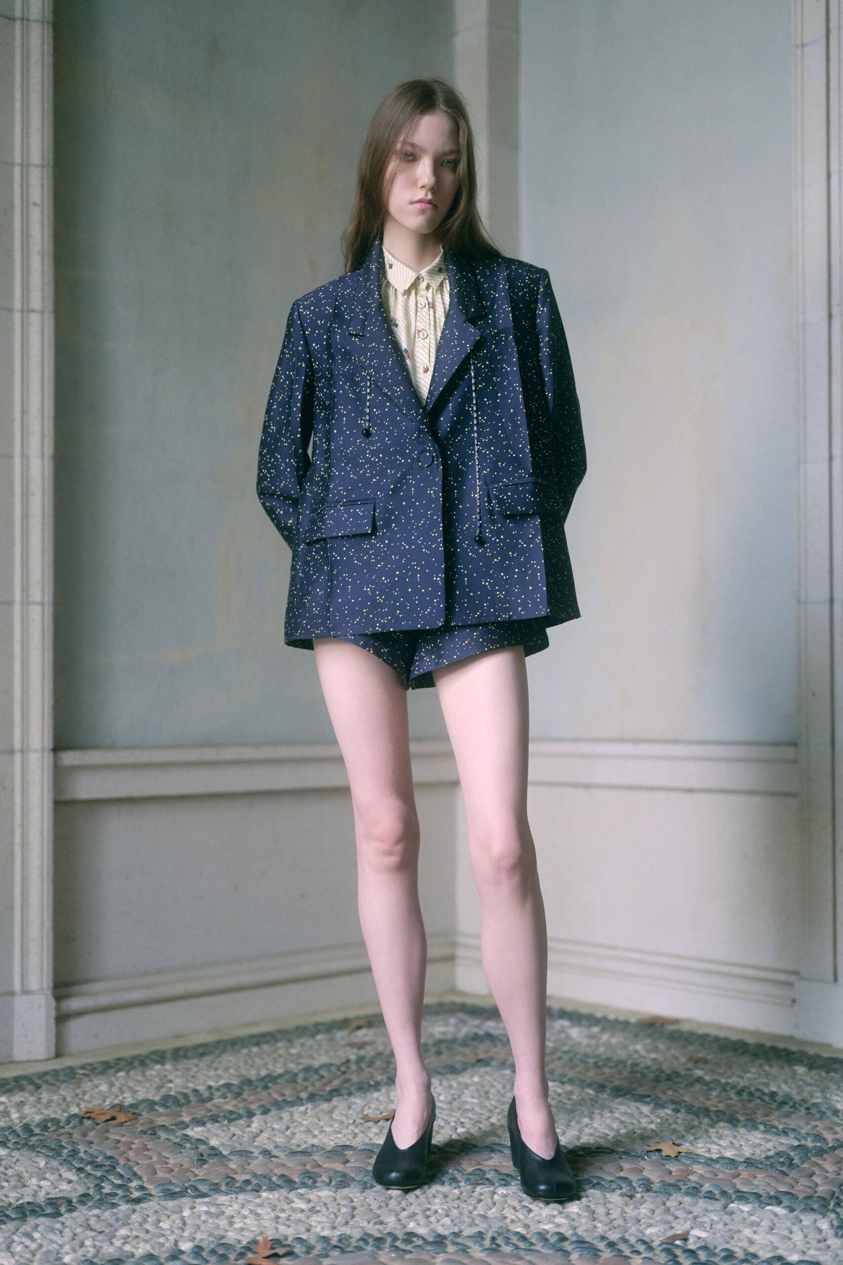 blue cotton long-sleeve collared oversized printed blazer