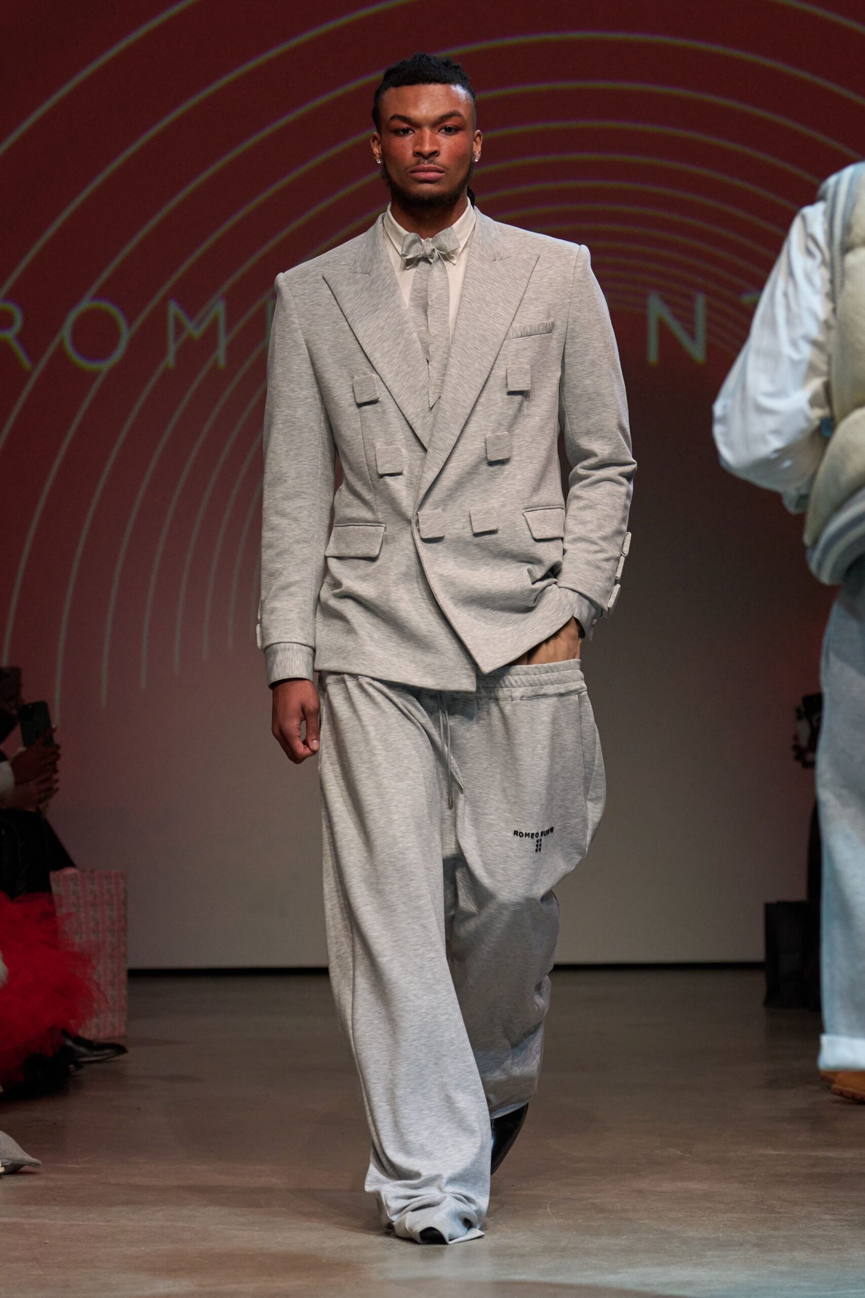 gray relaxed suit with pants