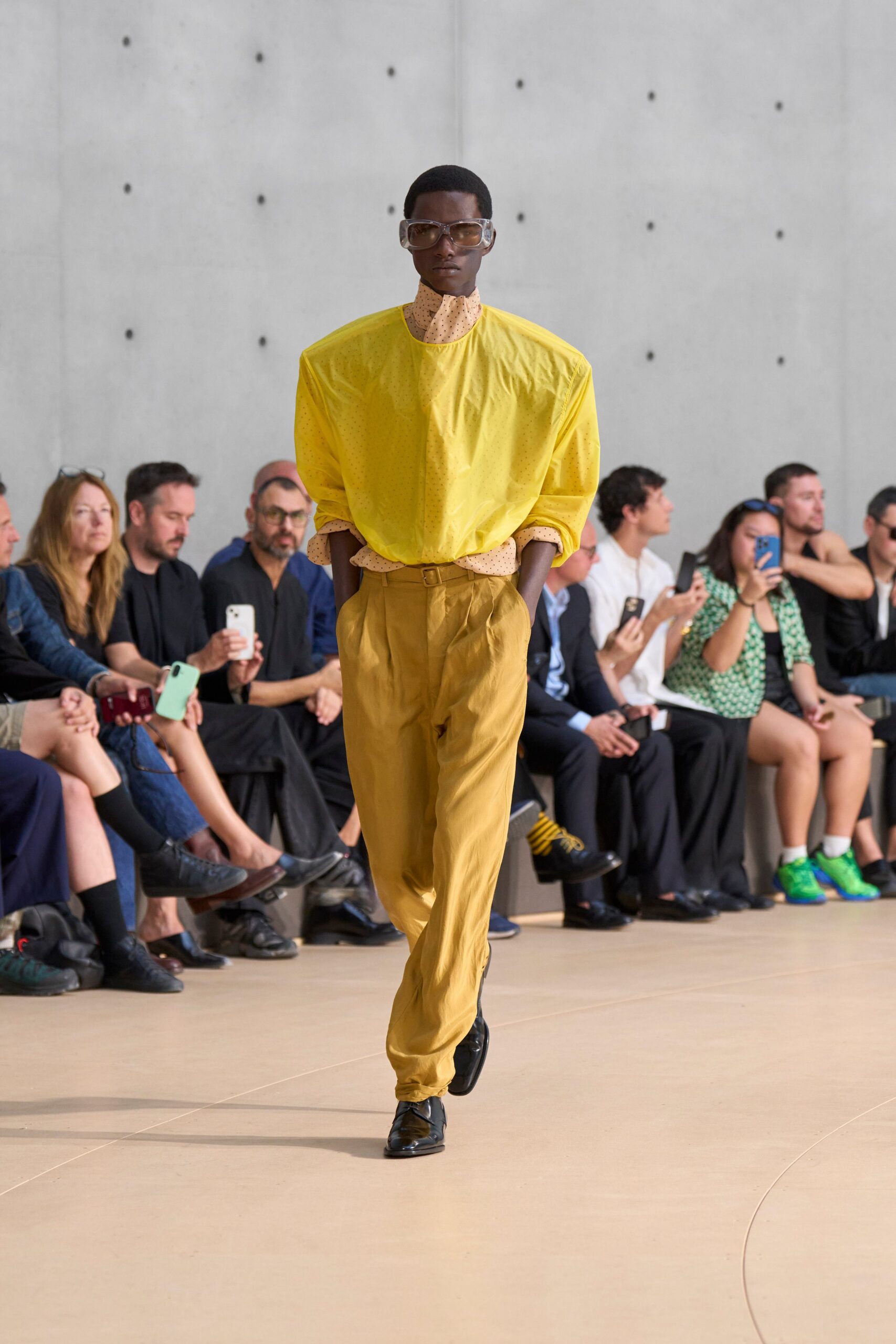 yellow relaxed top with gold pants