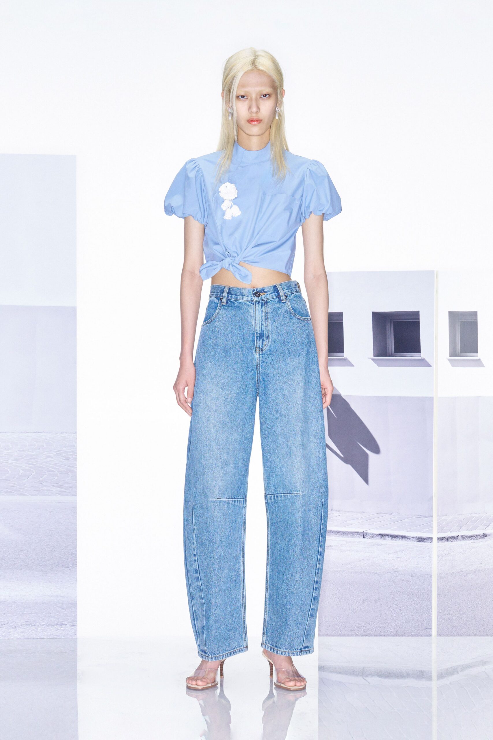 blue cotton short-sleeve collared relaxed ruffled top