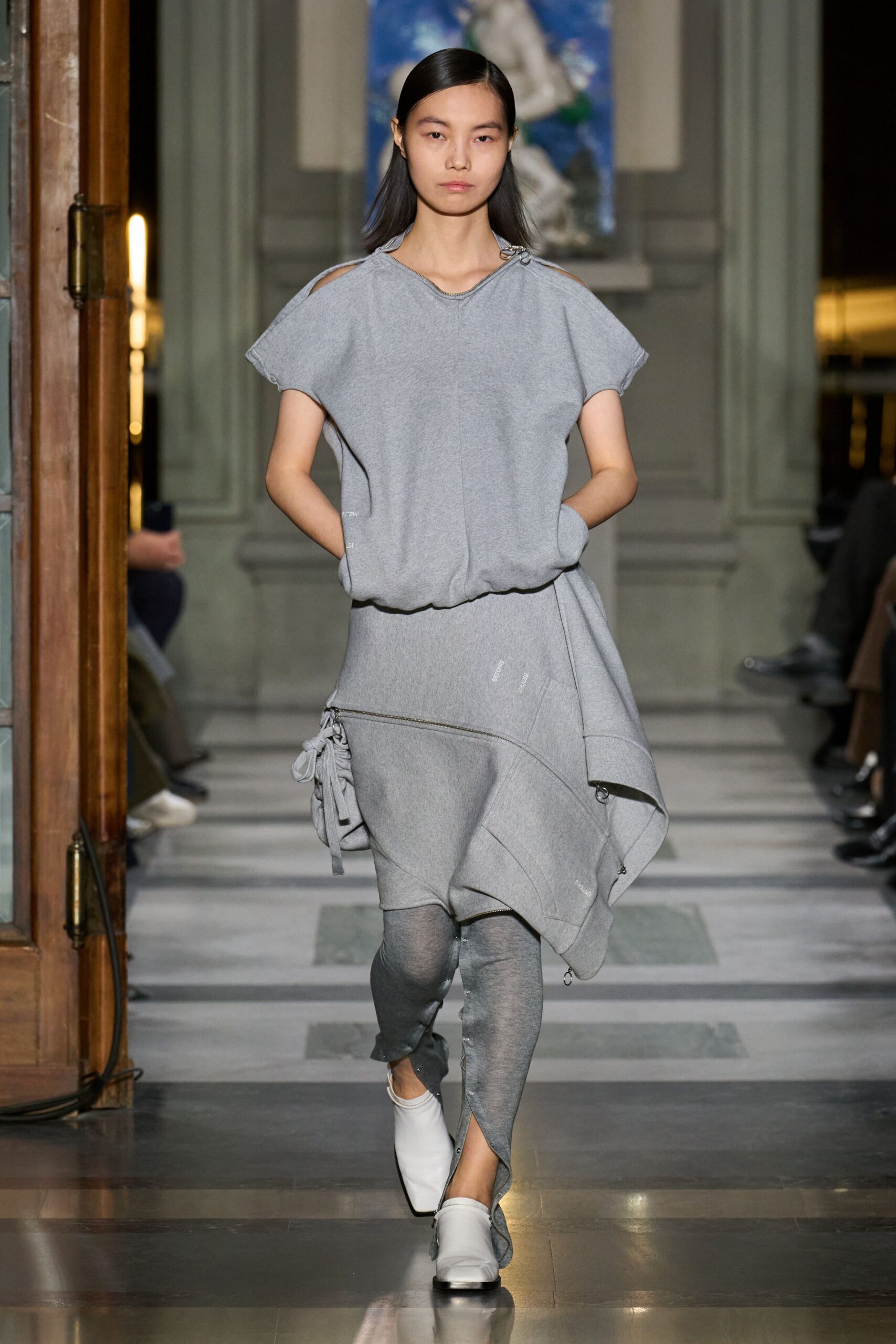 gray cotton short-sleeve asymmetric relaxed draped top