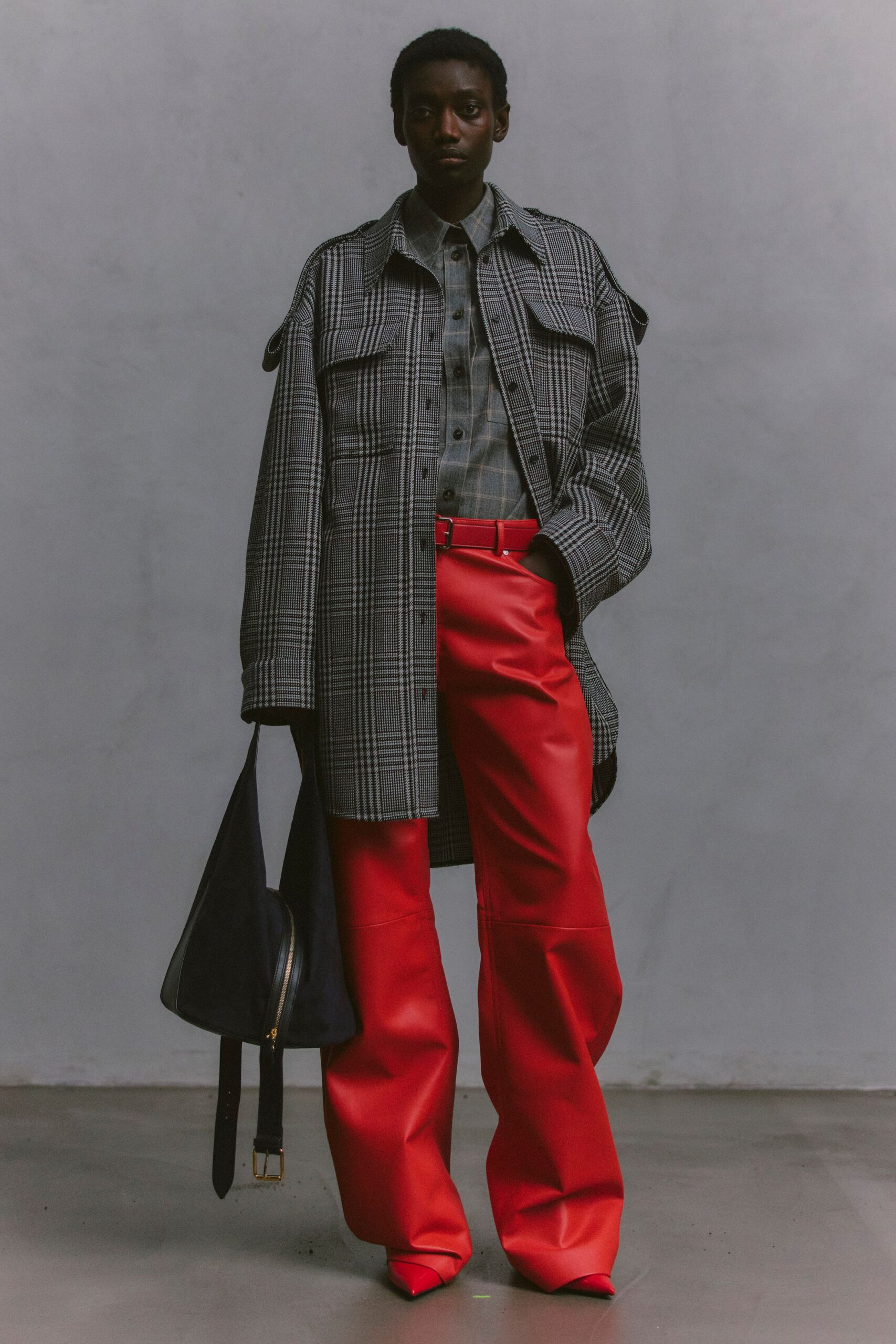 red leather fitted wide-leg pants