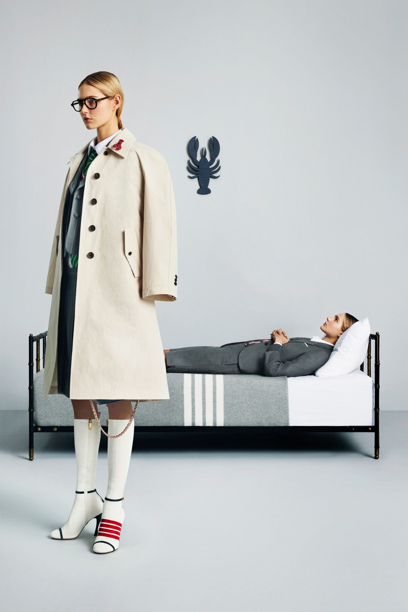 beige cotton long-sleeve collared structured buttoned coat