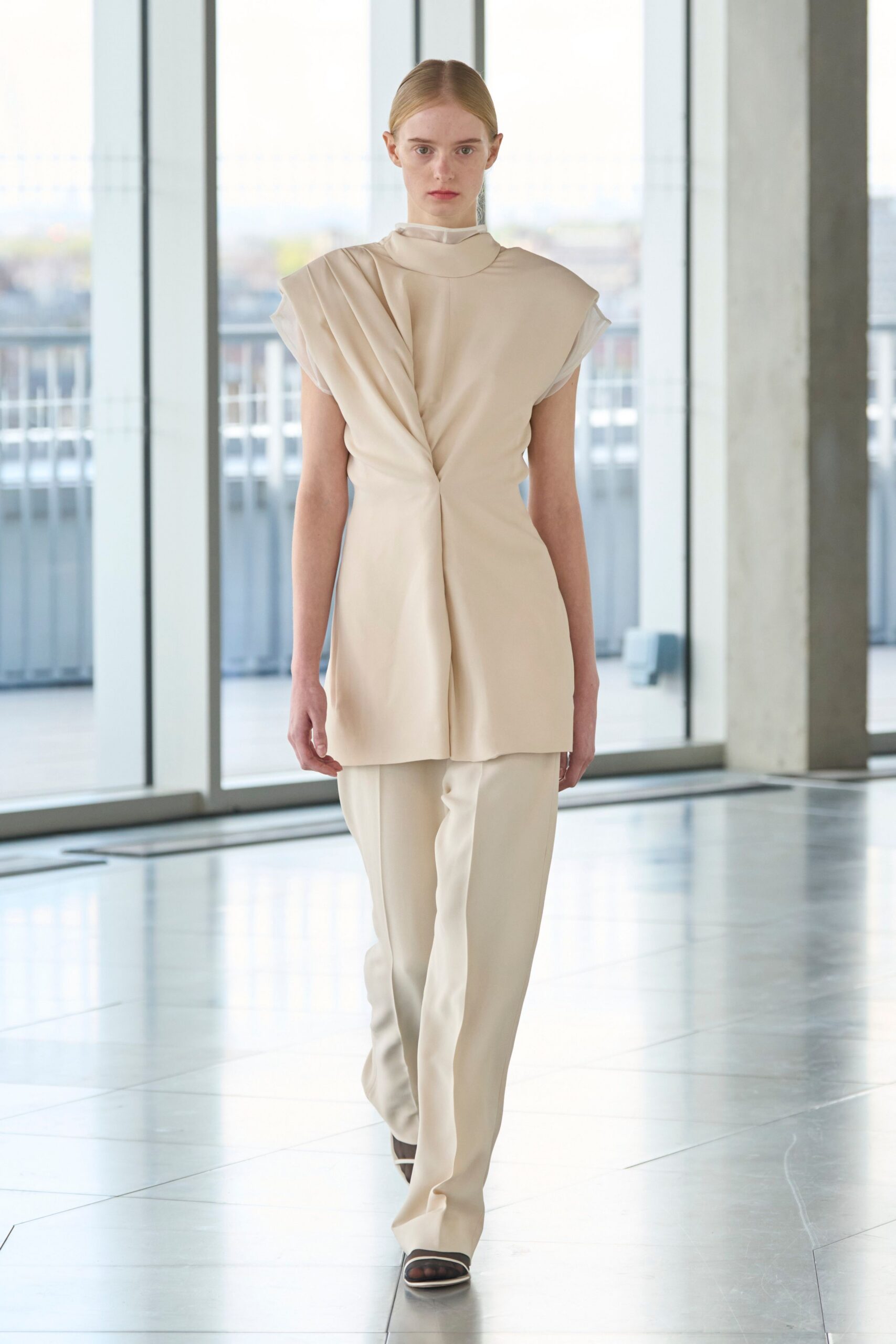 beige silk fitted straight-leg pants