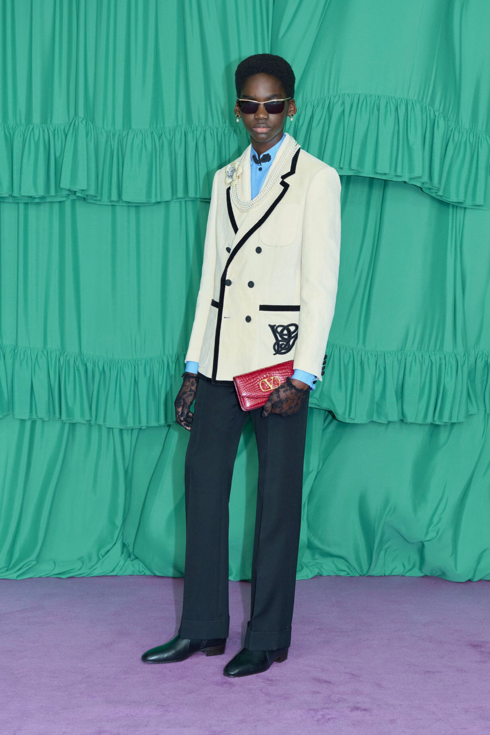 white tailored blazer with blue shirt