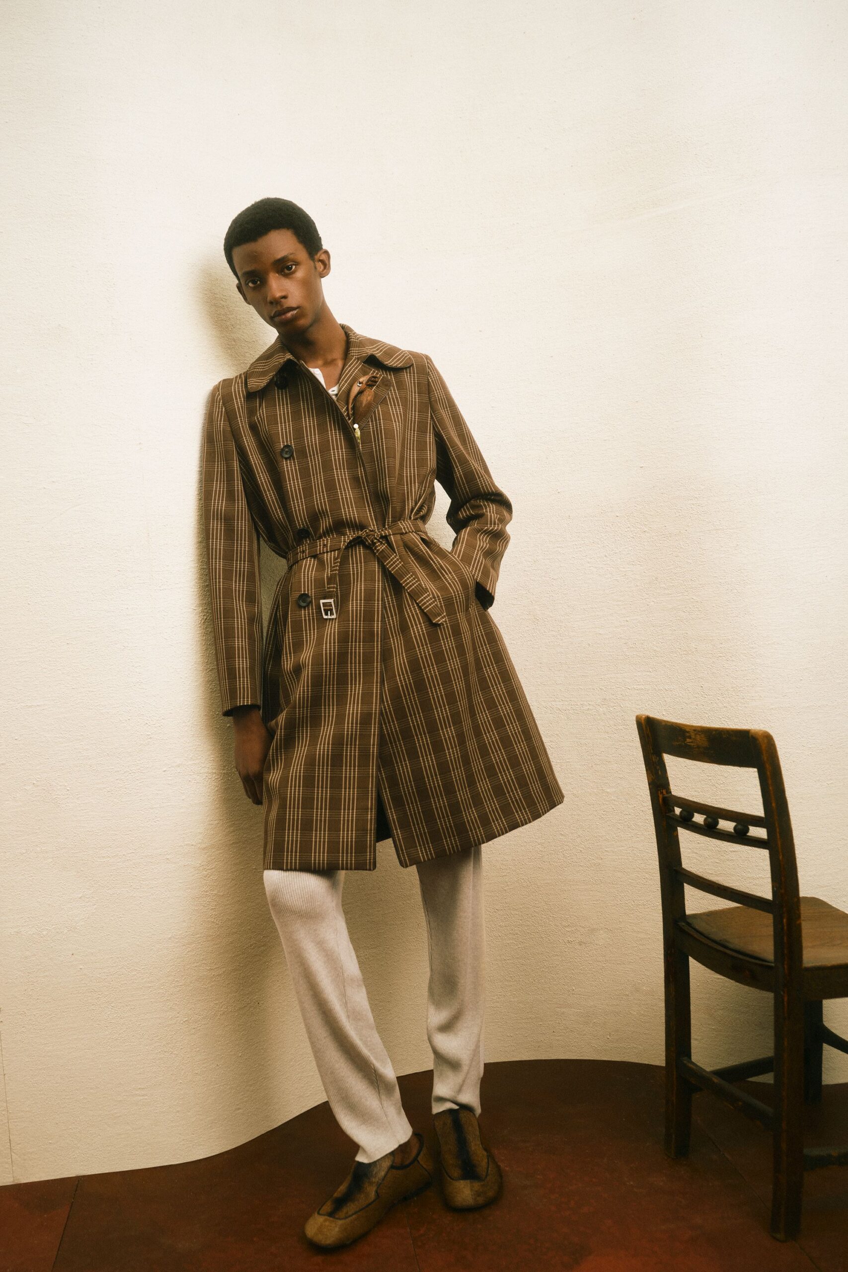 brown cotton long-sleeve collared tailored belted striped trench