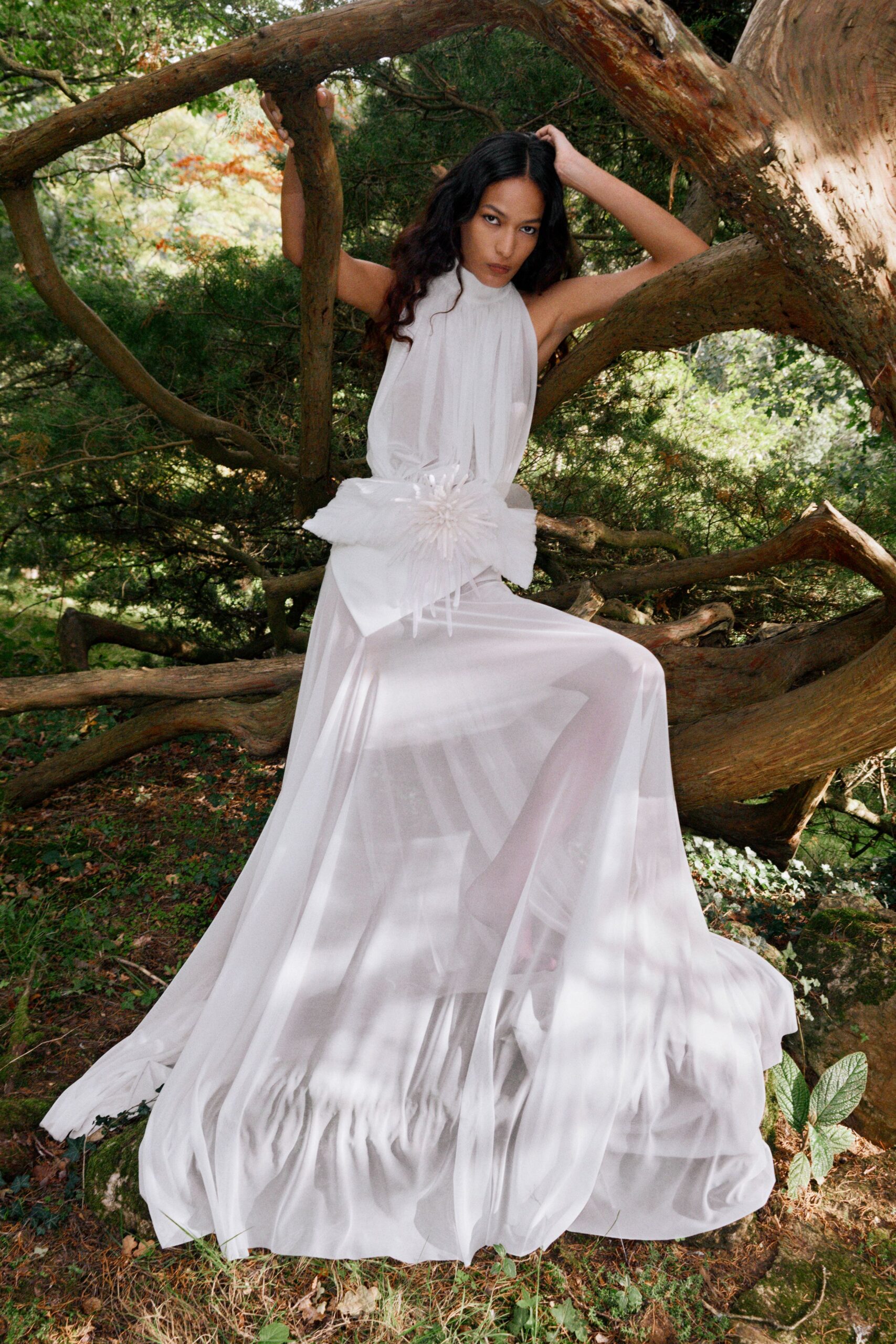 white chiffon sleeveless gown