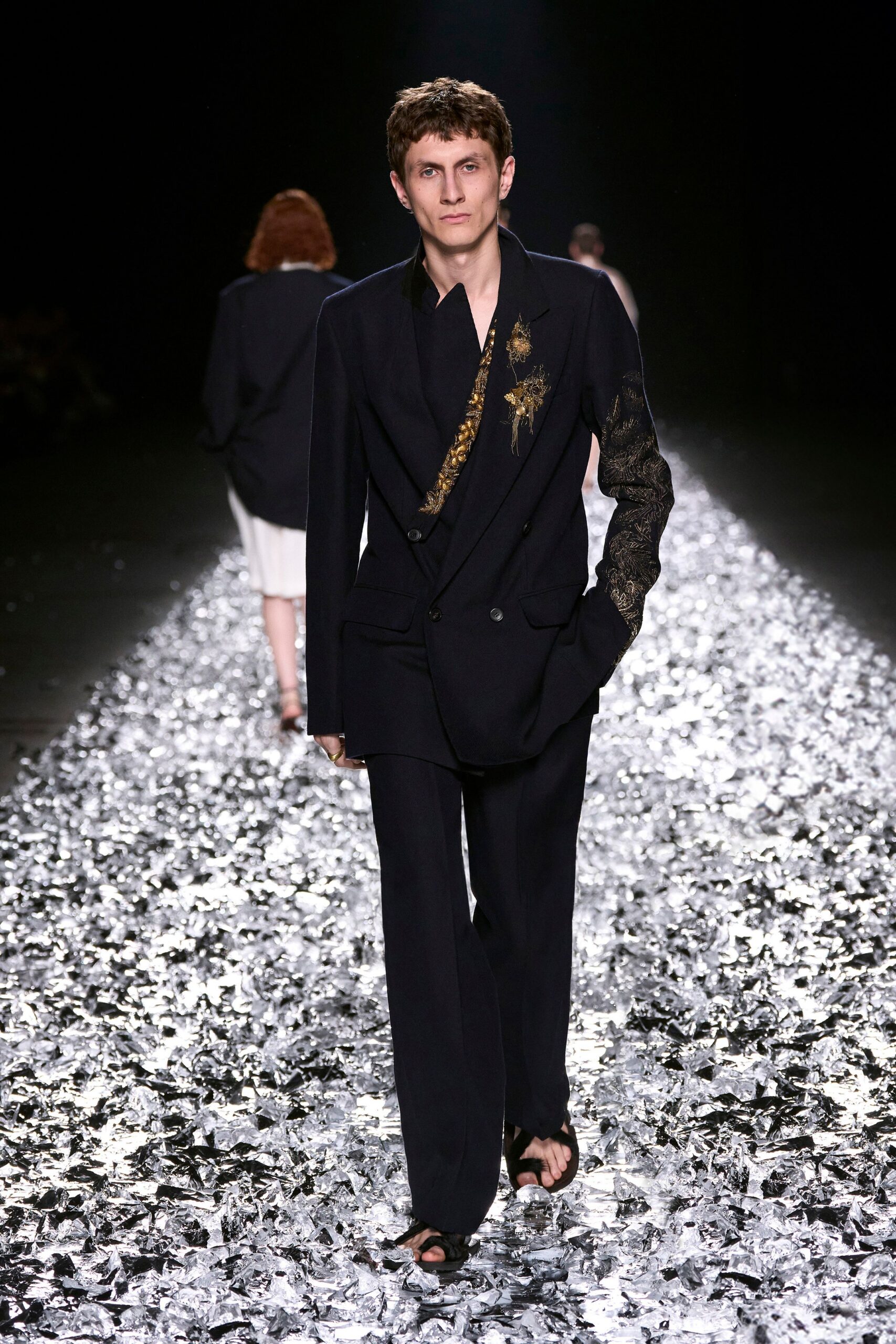 black tailored suit with sandals