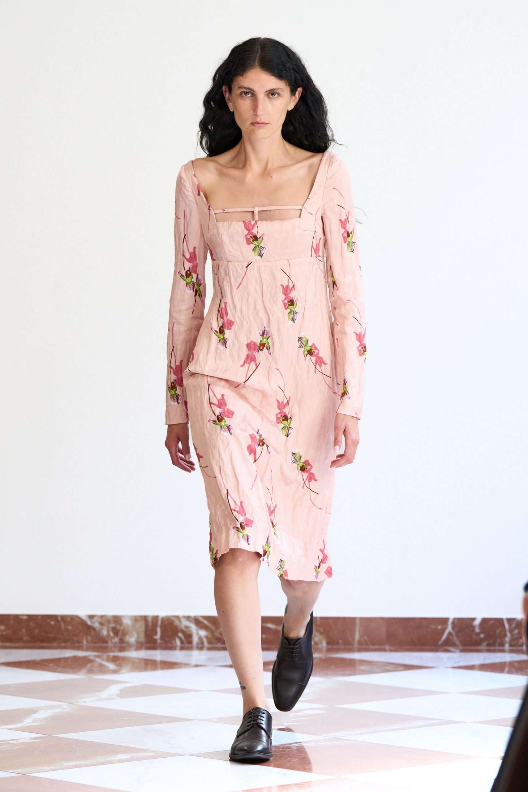 pink embroidered midi dress with black shoes