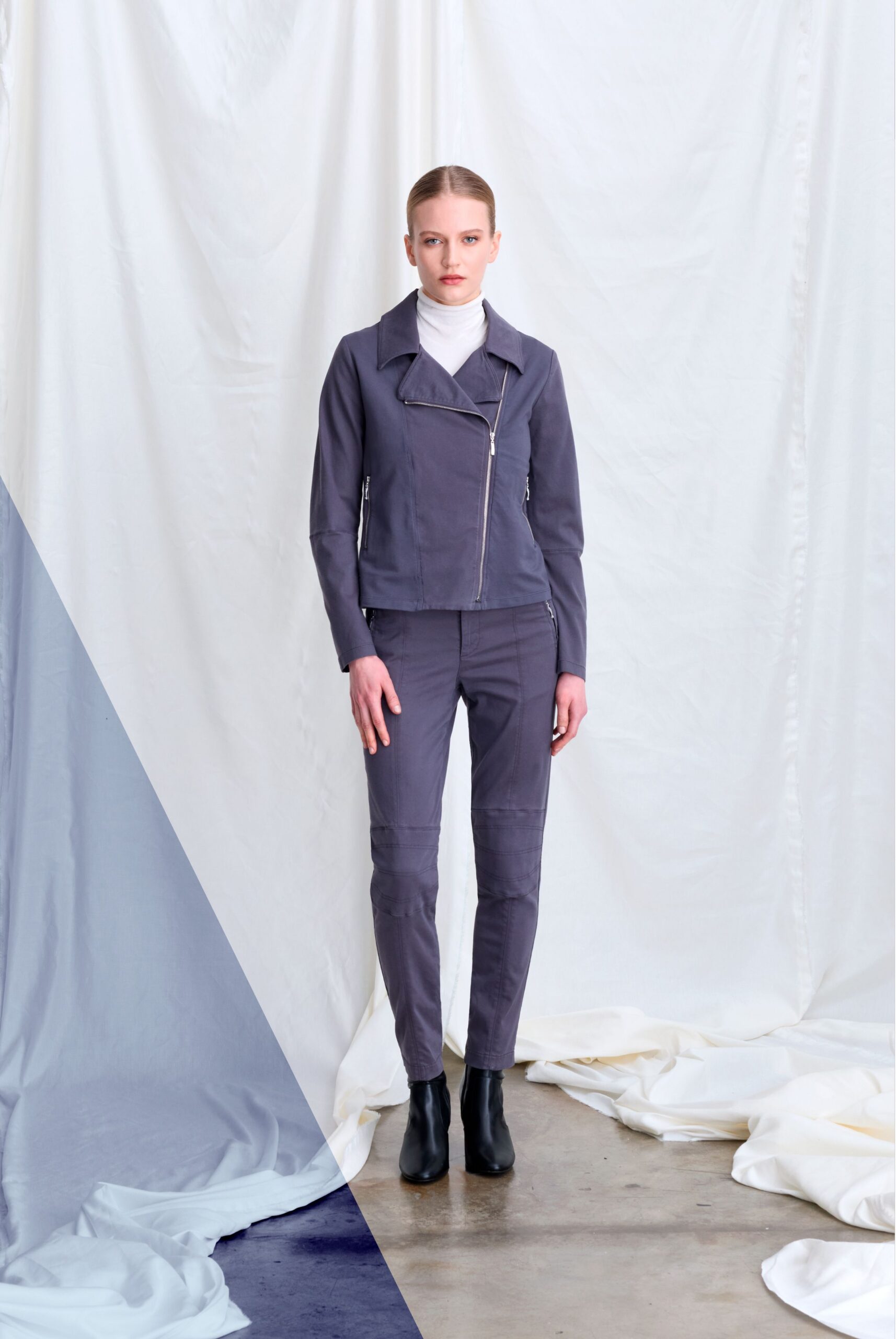 gray fitted jacket with pants