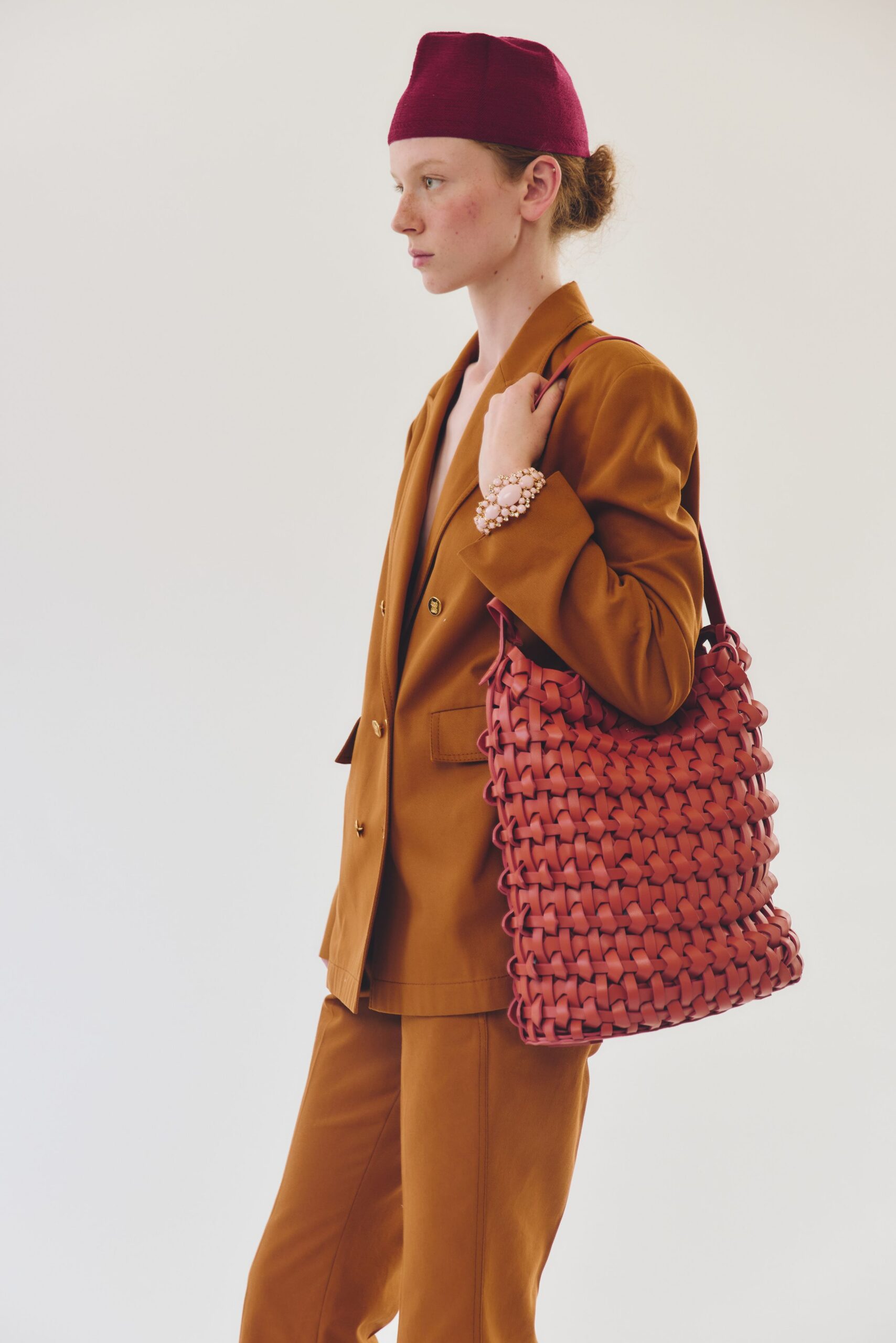brown cotton long-sleeve collared tailored buttoned suit