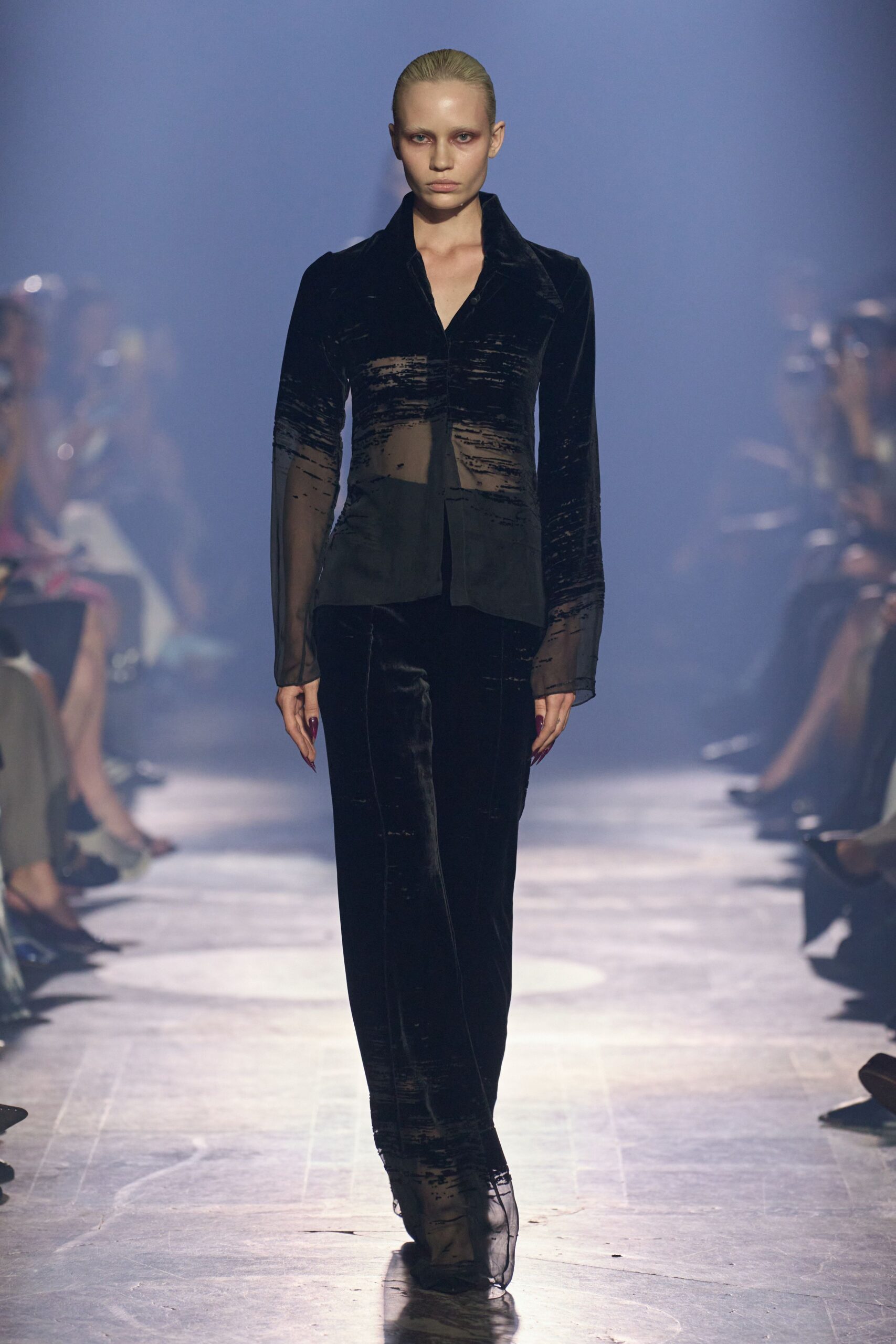 black velvet long-sleeve collared fitted textured blazer