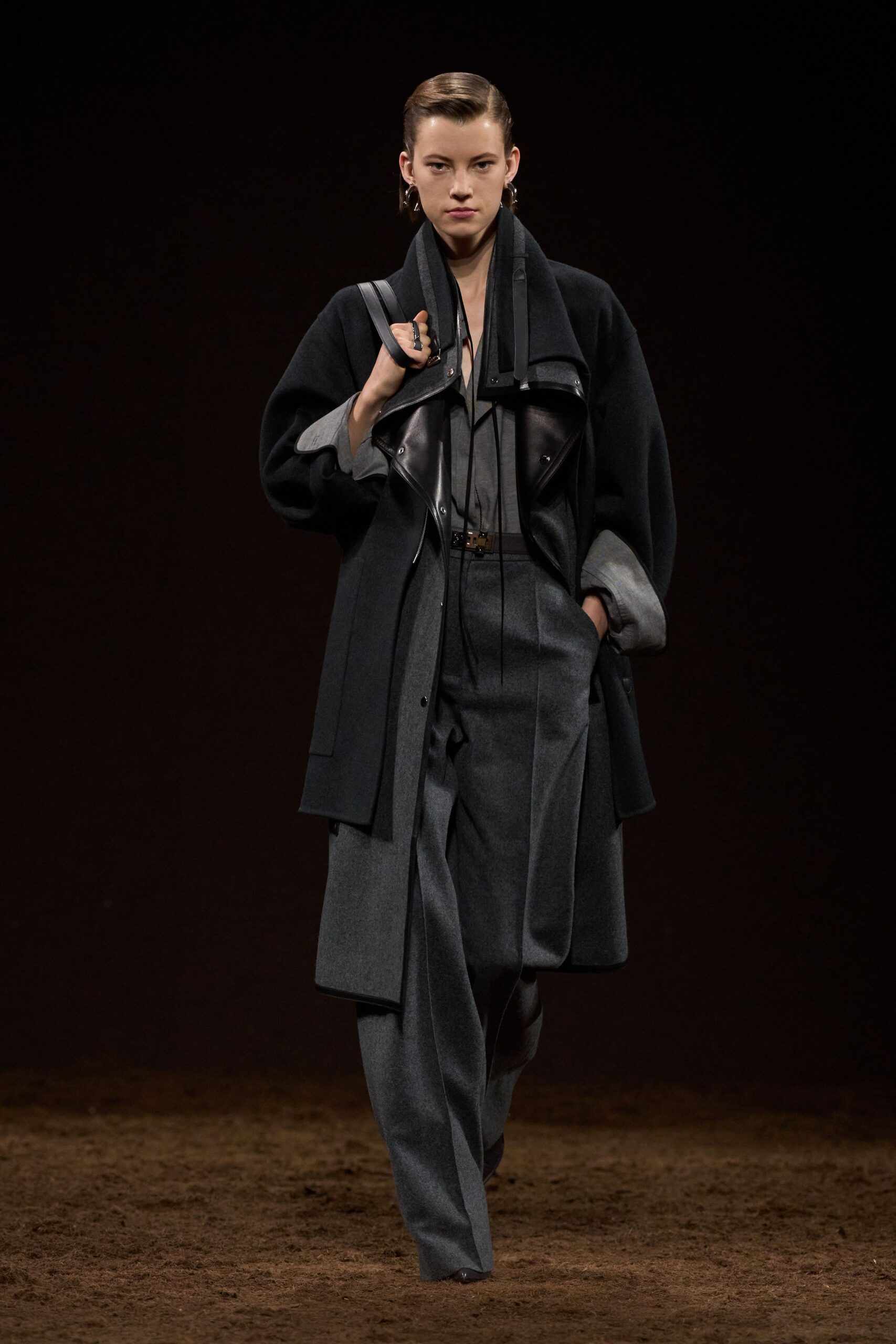 black wool long-sleeve collared oversized layered coat