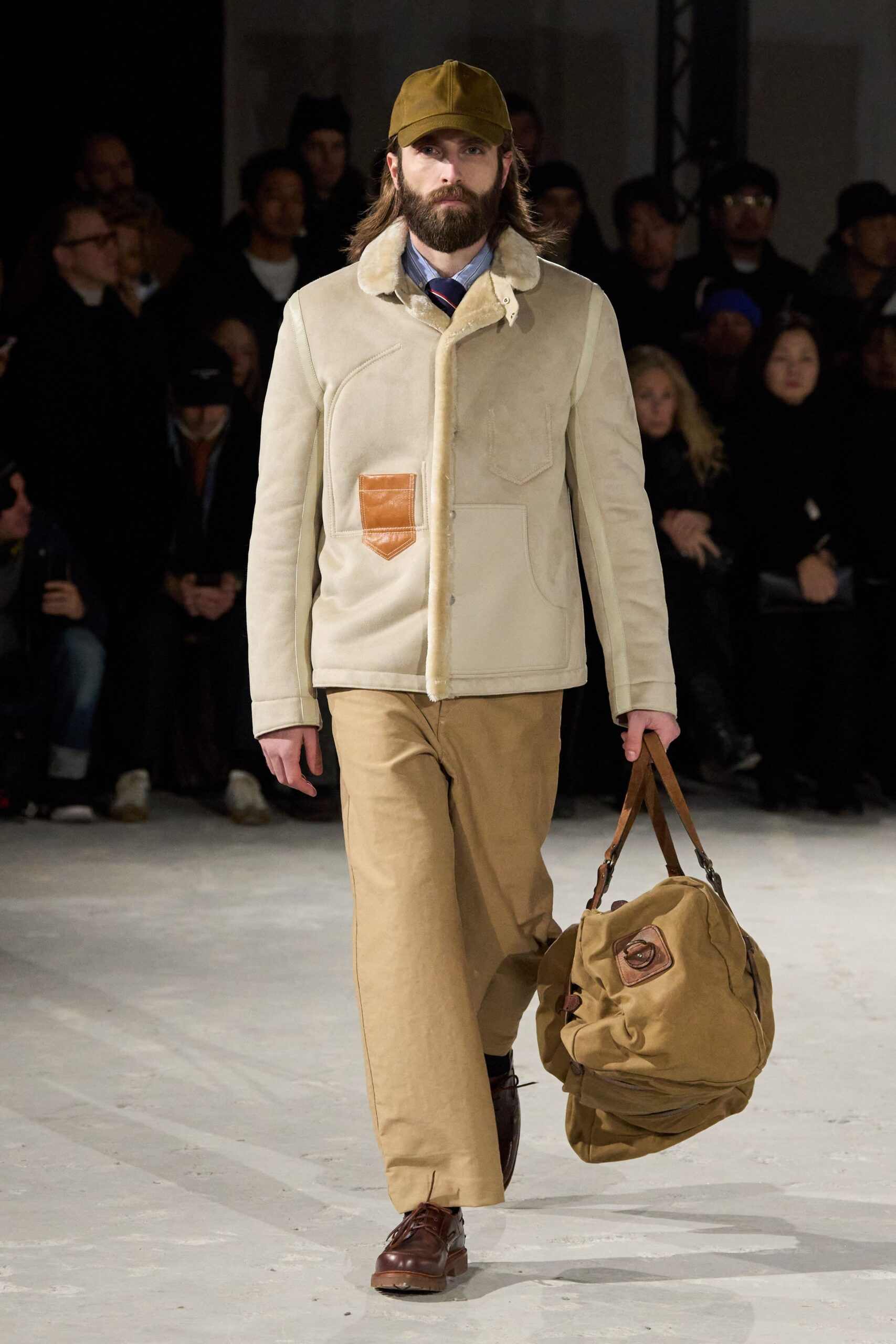 beige cotton long-sleeve collared relaxed zippered pockets jacket