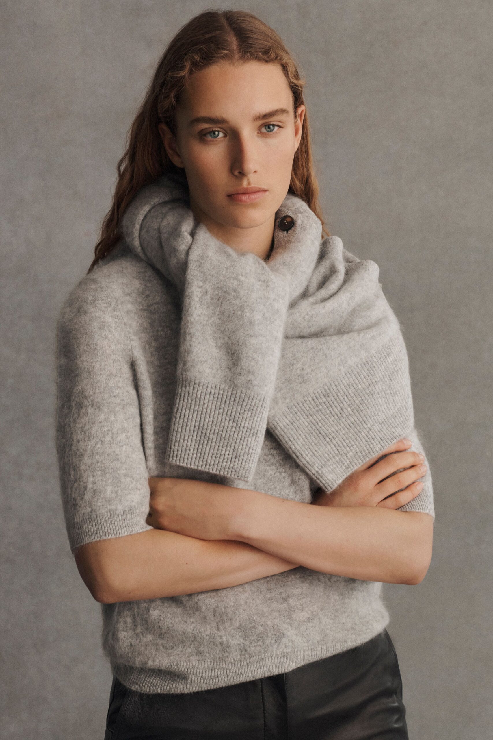 gray wool short-sleeve high-neck fitted textured sweater