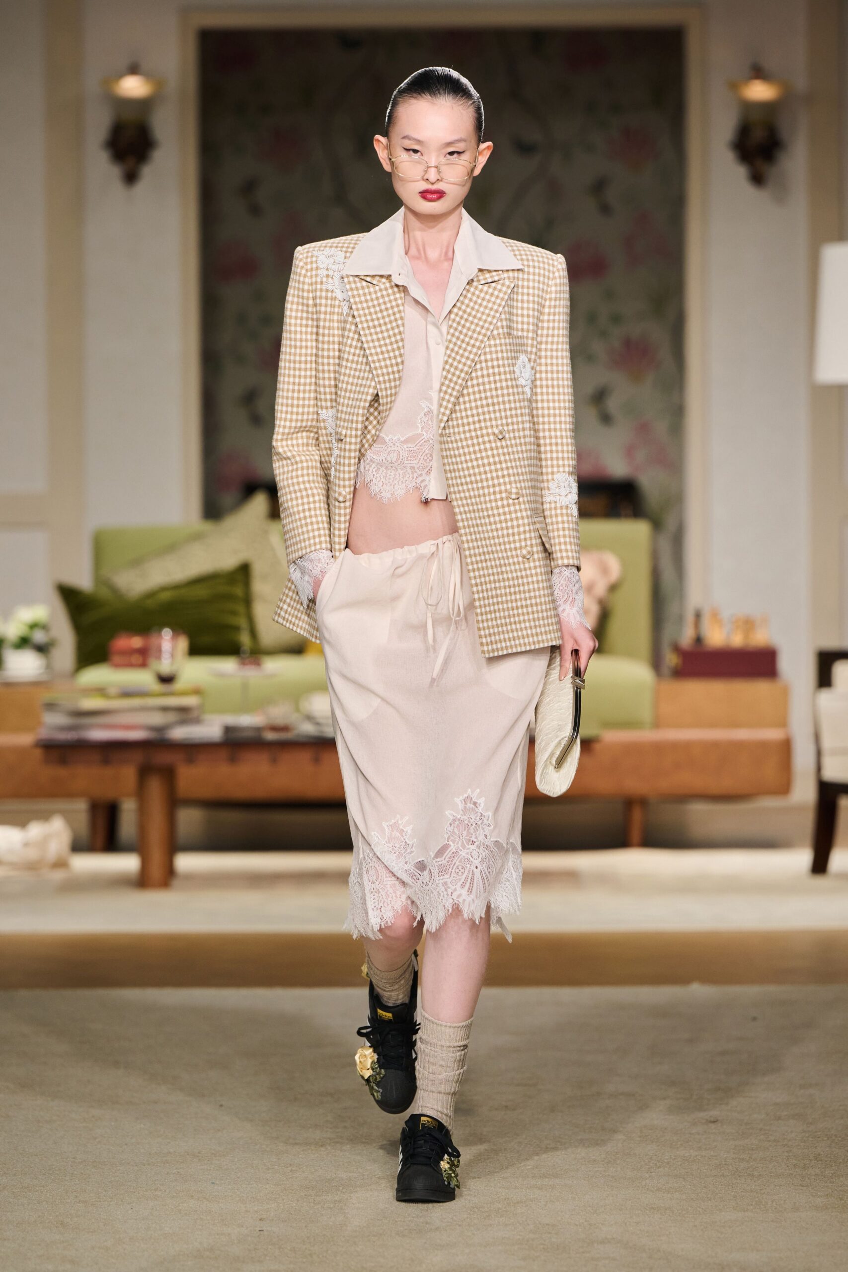 beige cotton fitted layered skirt