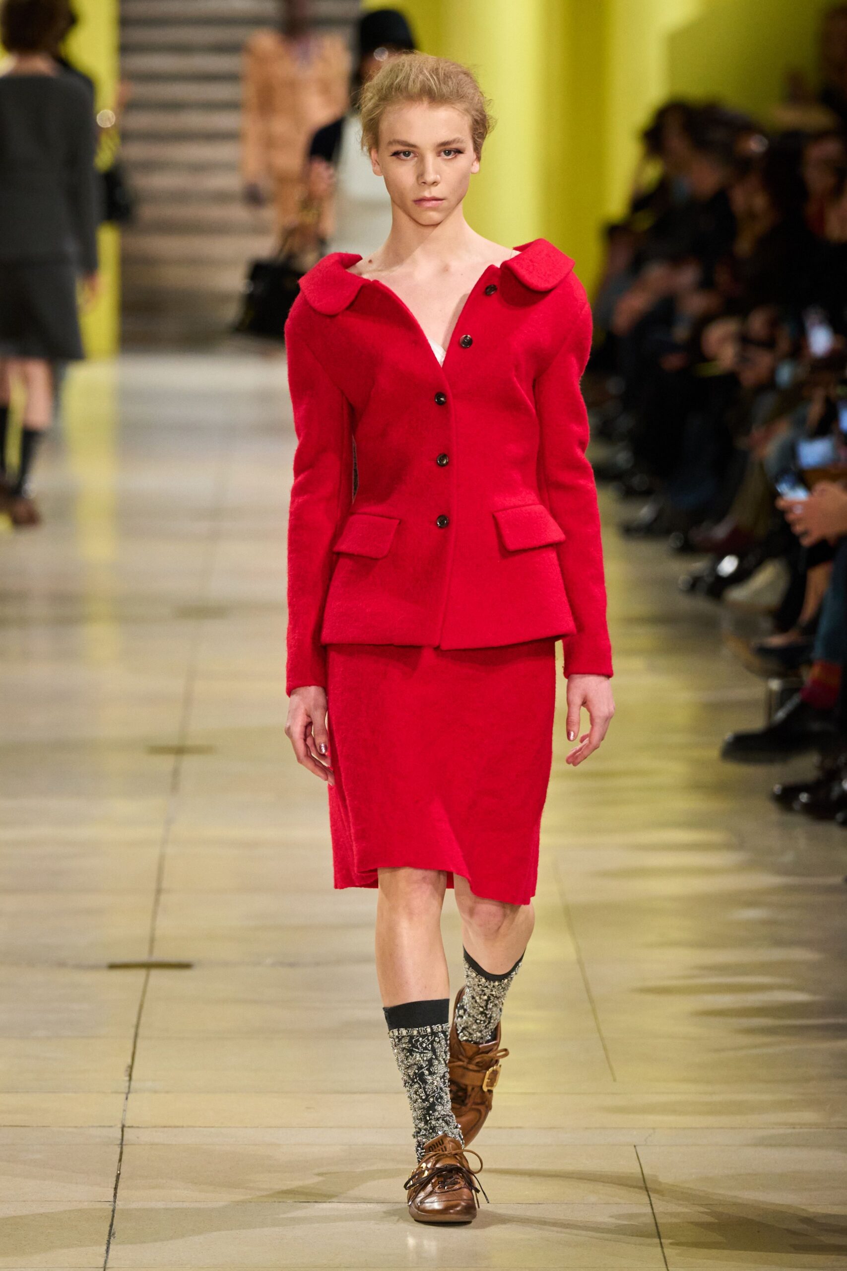 red wool long-sleeve collared tailored buttoned blazer