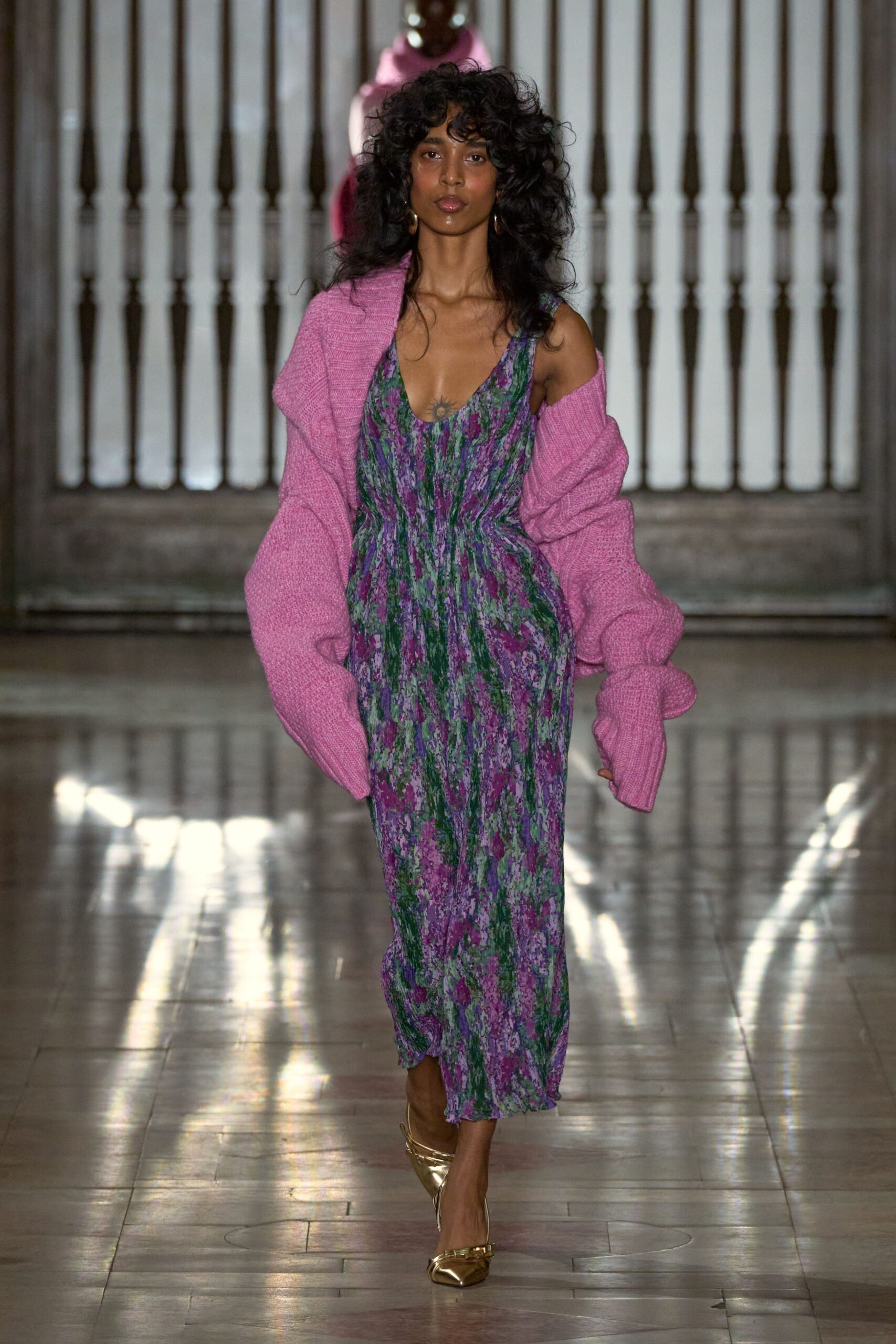pink knit long-sleeve oversized cardigan