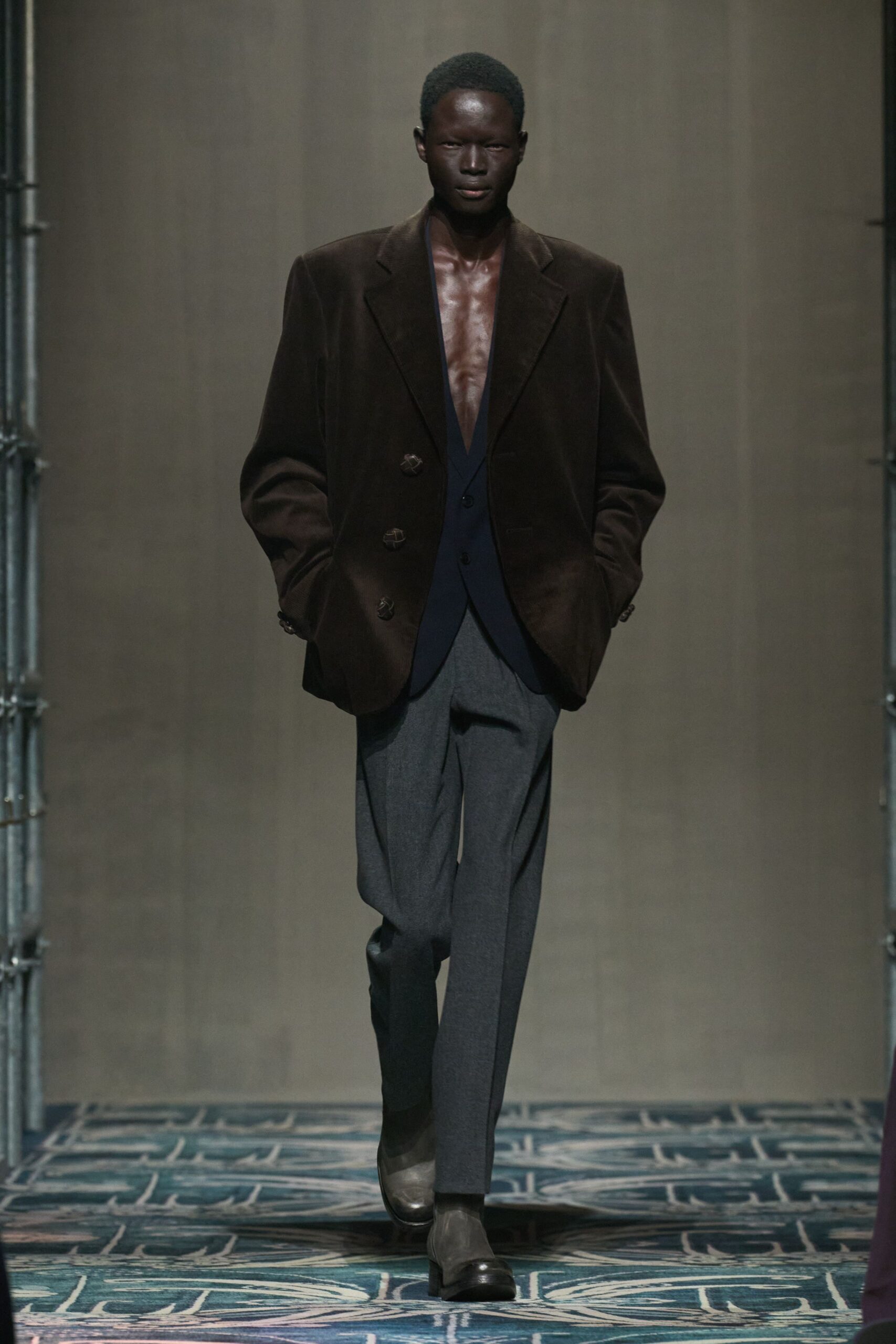 brown velvet long-sleeve collared structured blazer