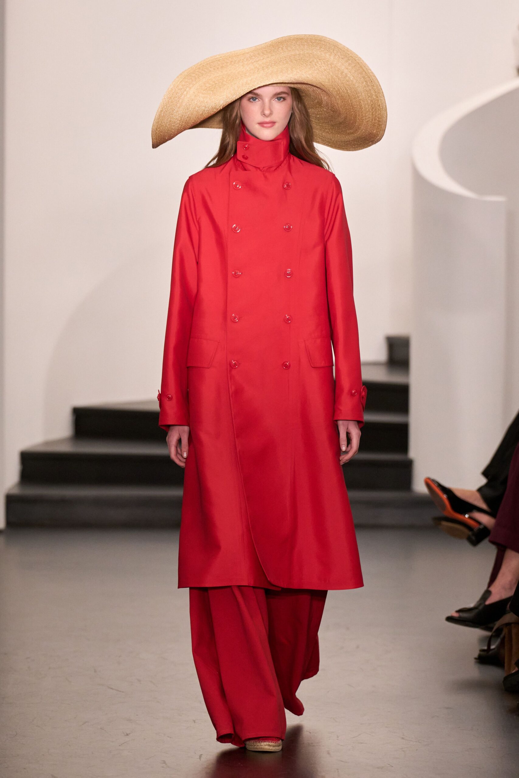 red silk long-sleeve collared fitted buttoned coat