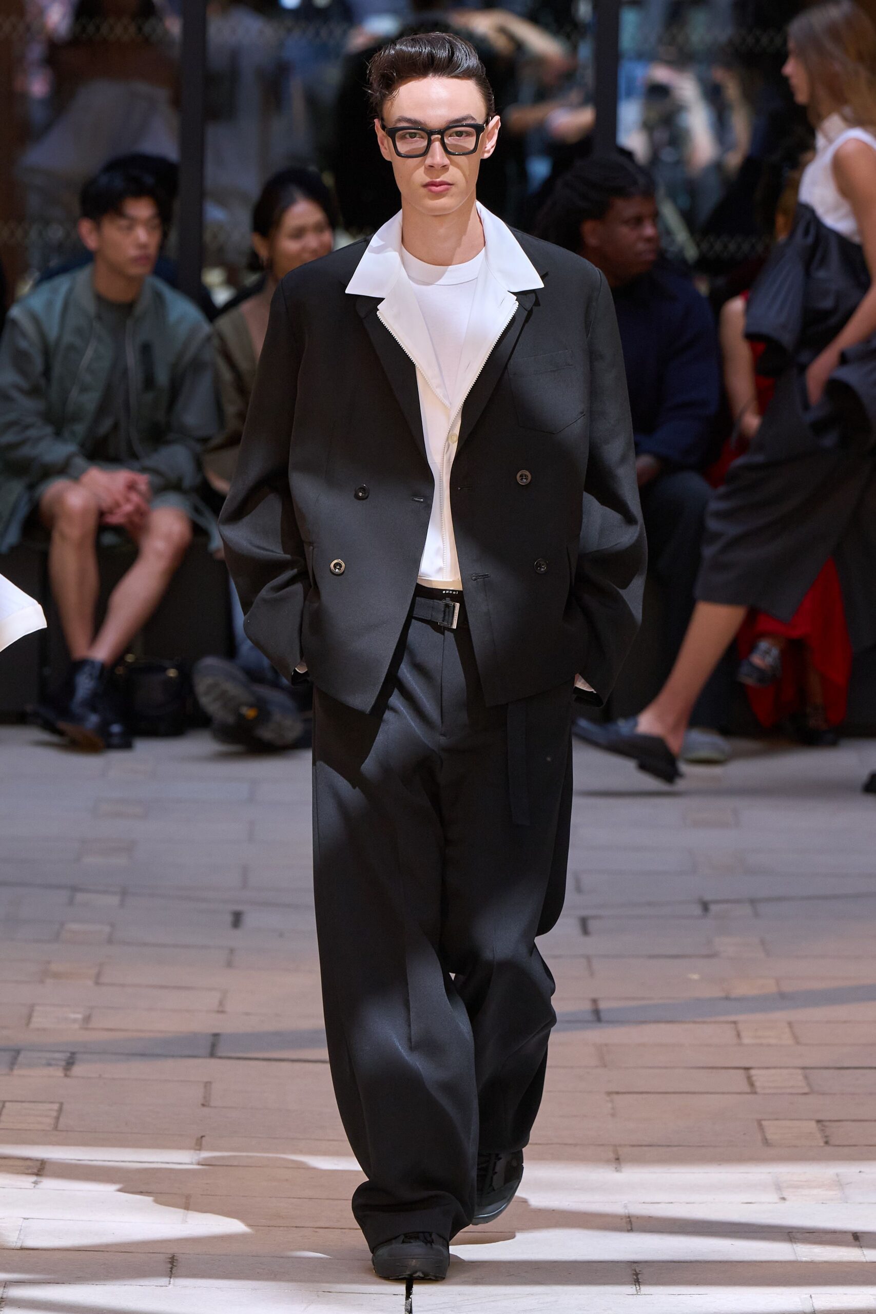 black blazer white shirt relaxed pants
