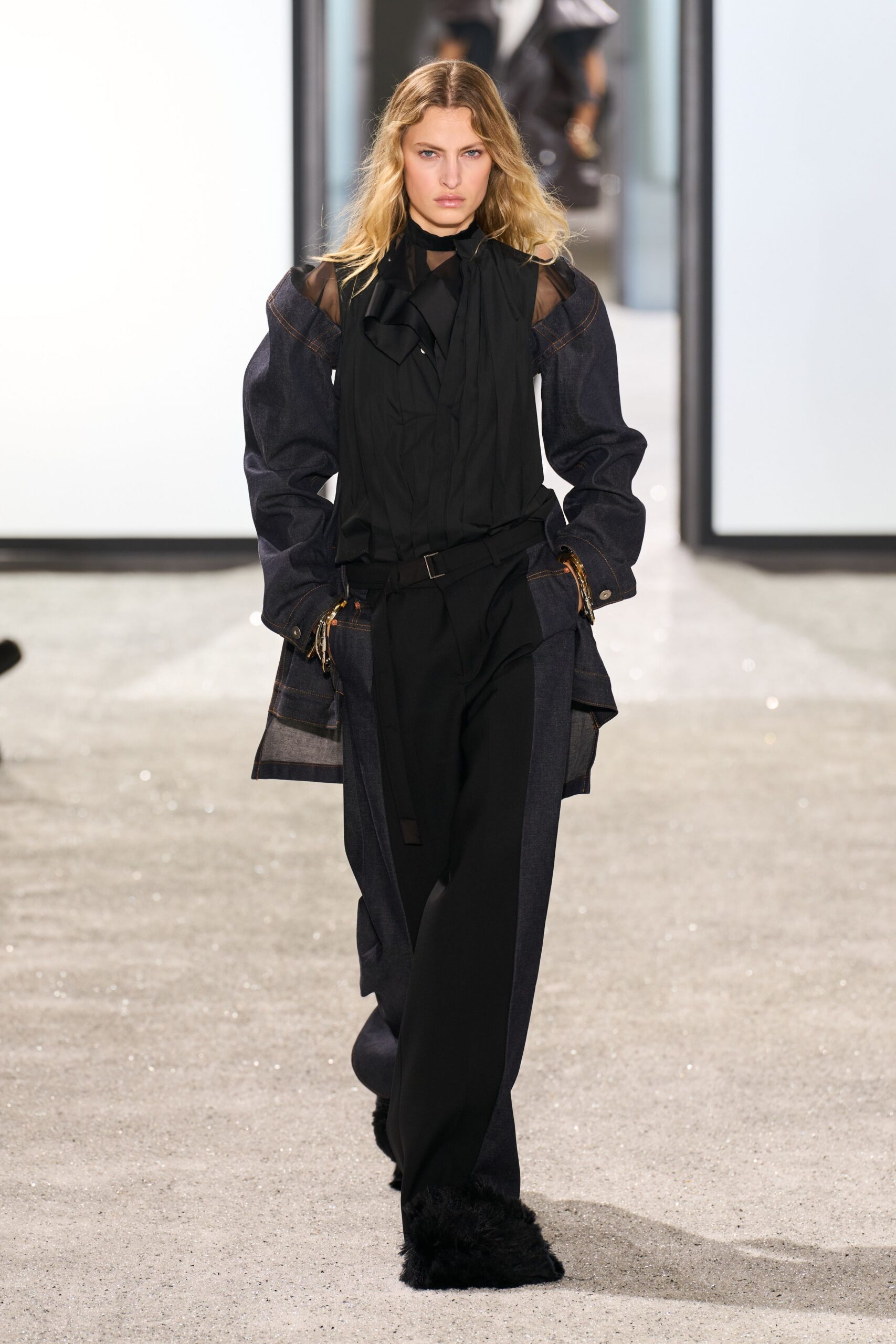 black fitted blouse with denim jacket