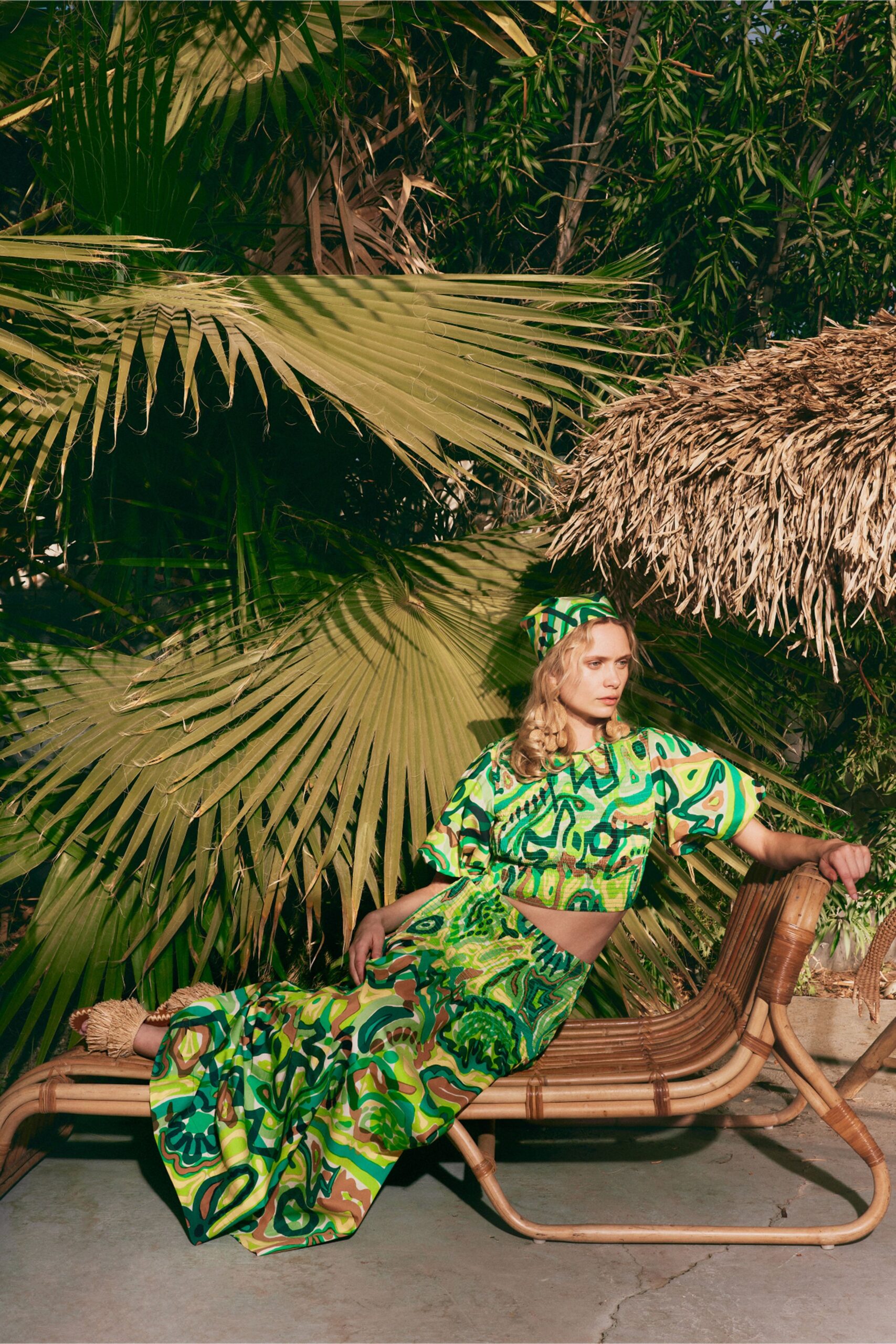 green fitted printed tiered maxi skirt