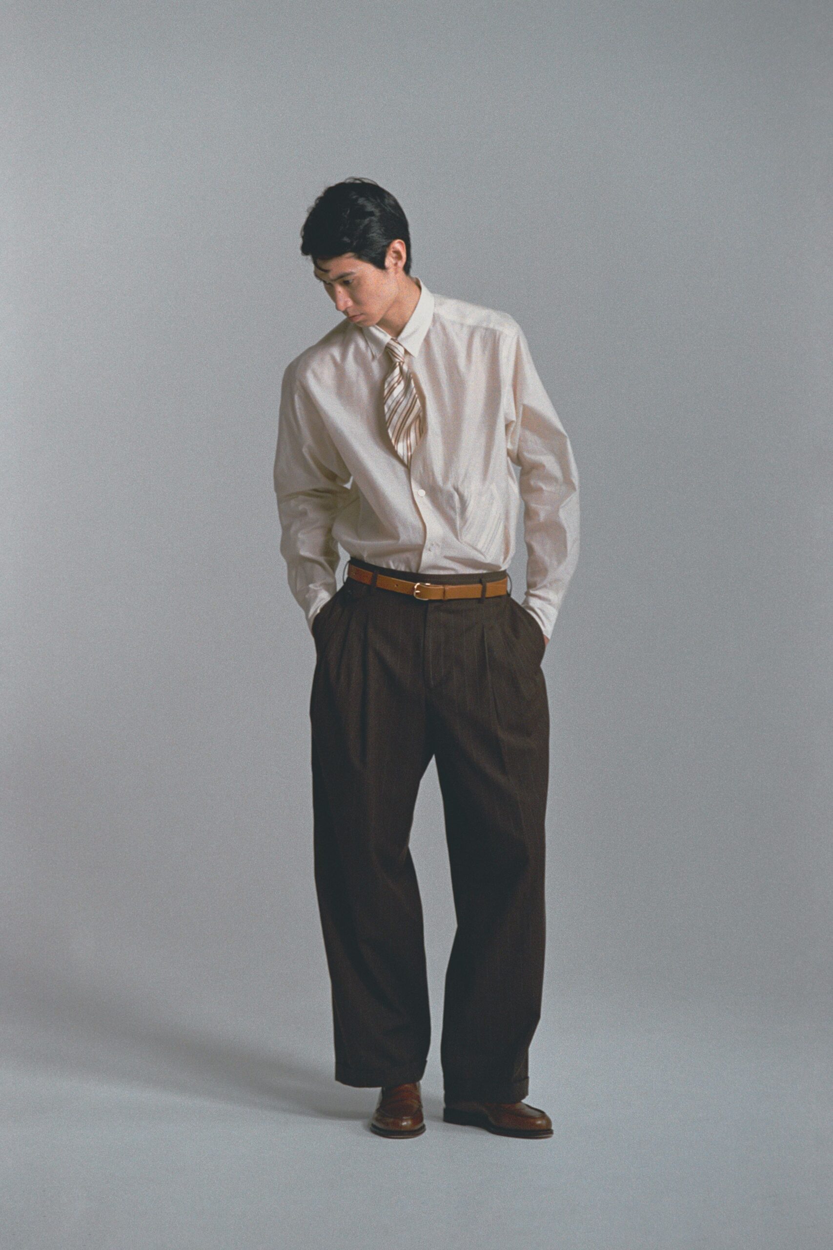 brown wool relaxed pleated pants