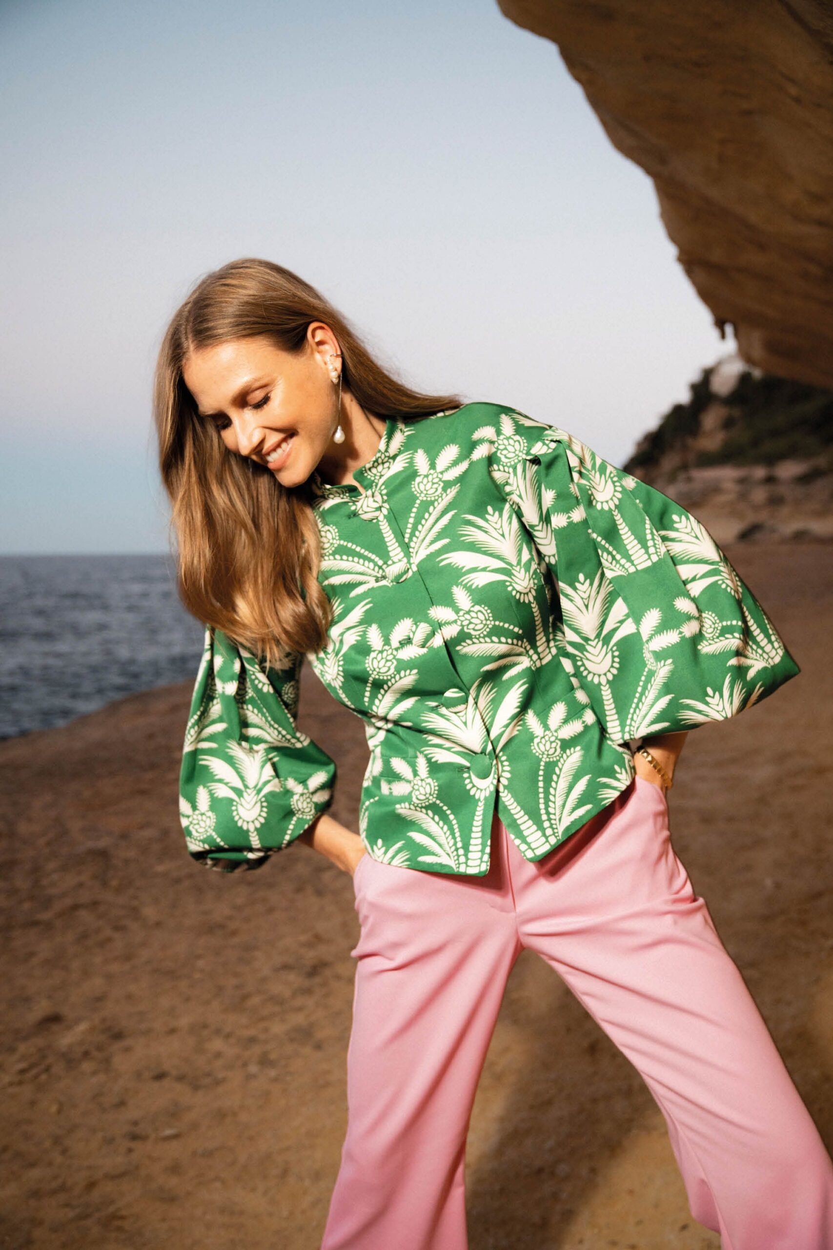 green cotton long-sleeve collared fitted printed top