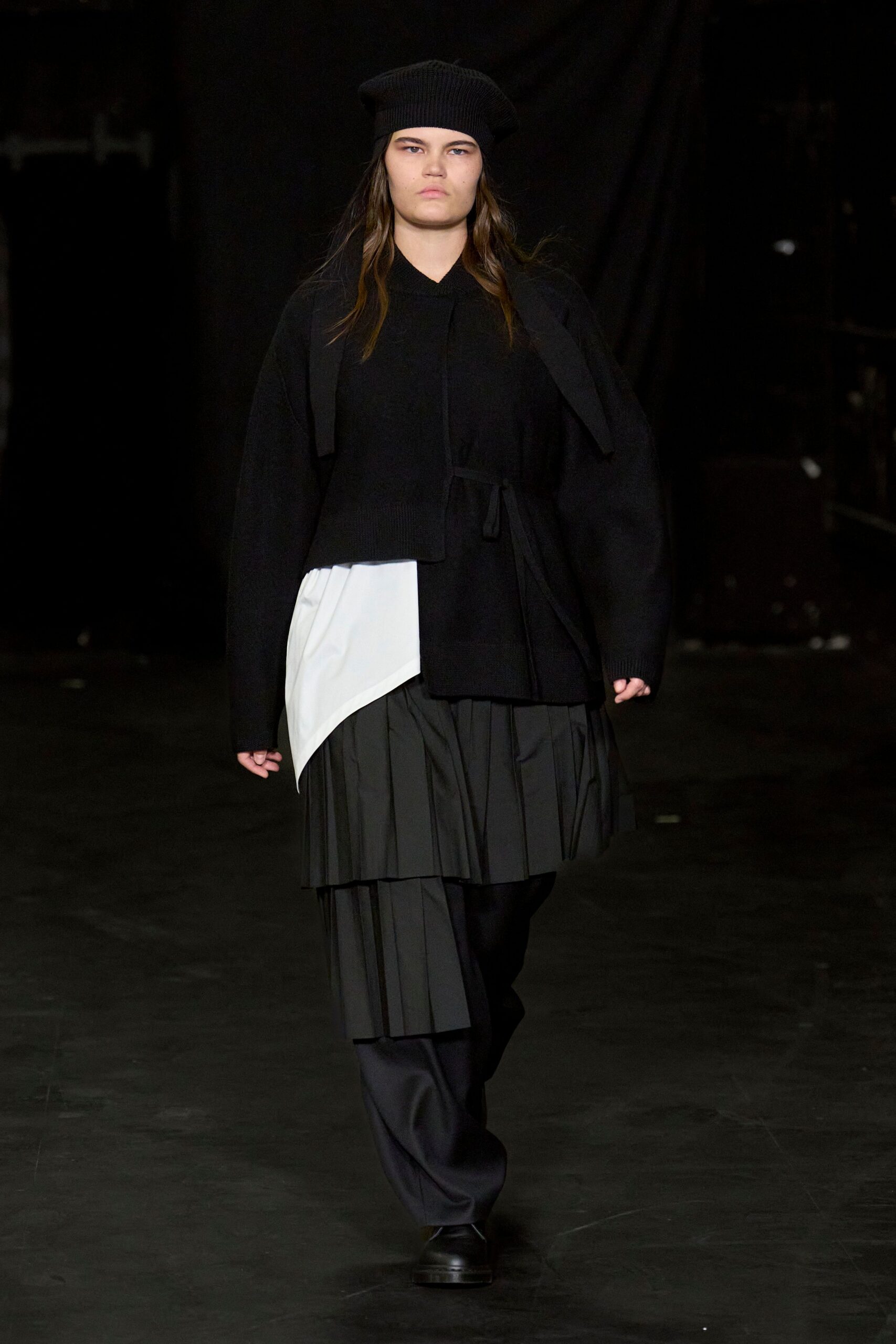 black wool long-sleeve collared relaxed layered jacket