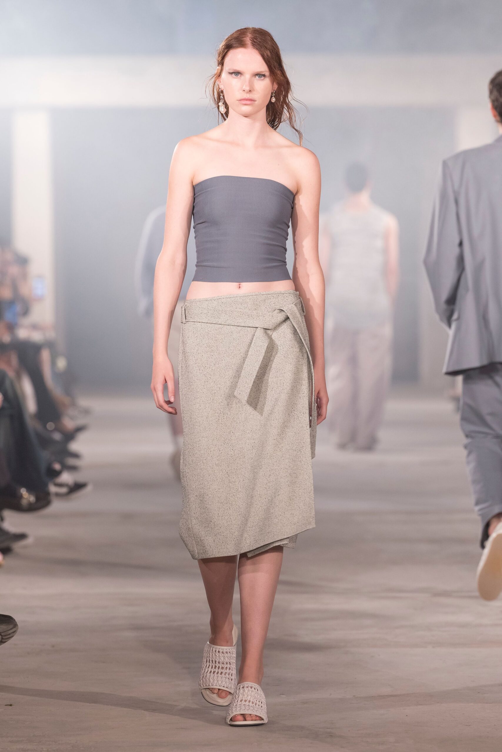 gray cotton strapless fitted top