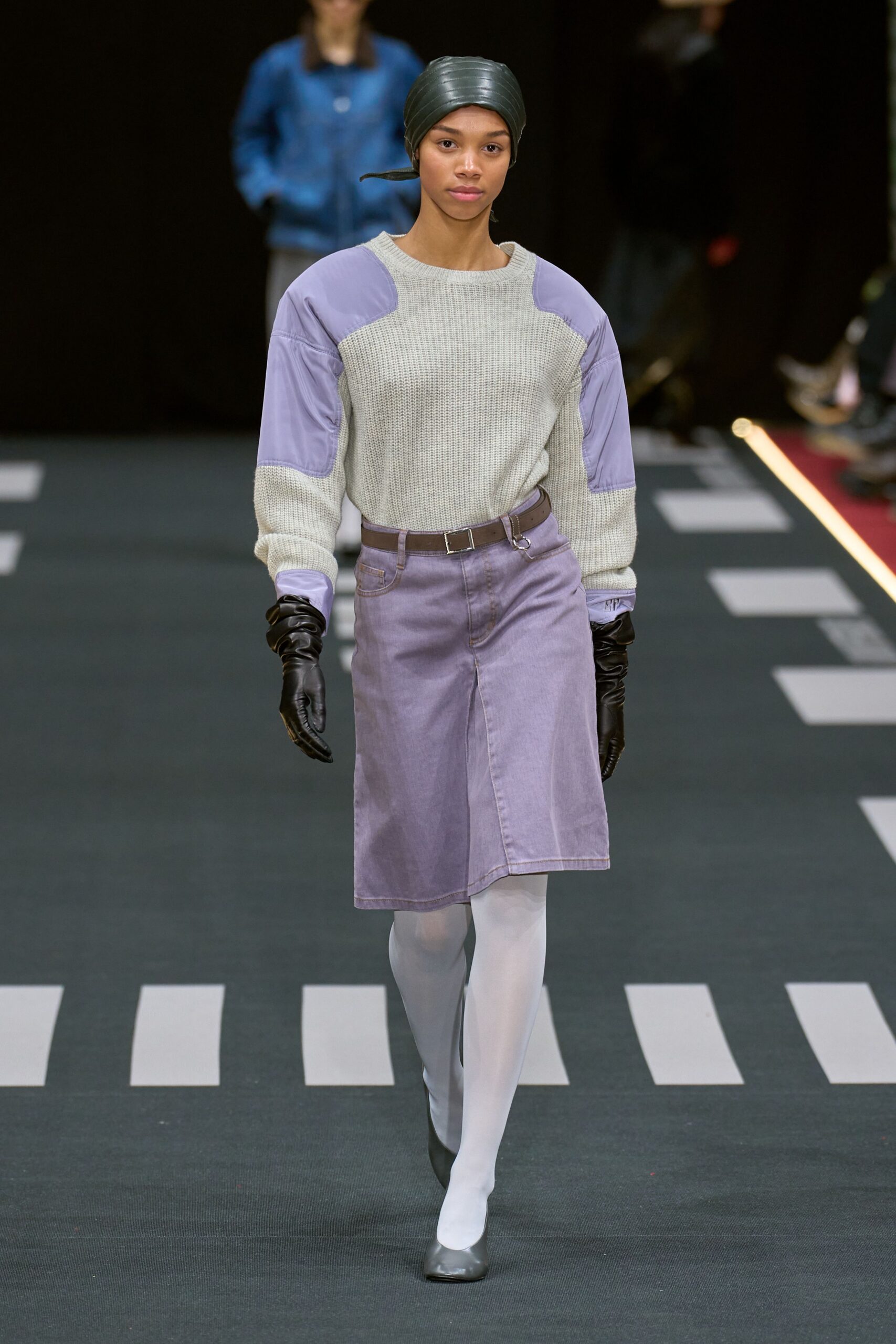 gray cotton long-sleeve collared fitted ribbed sweater