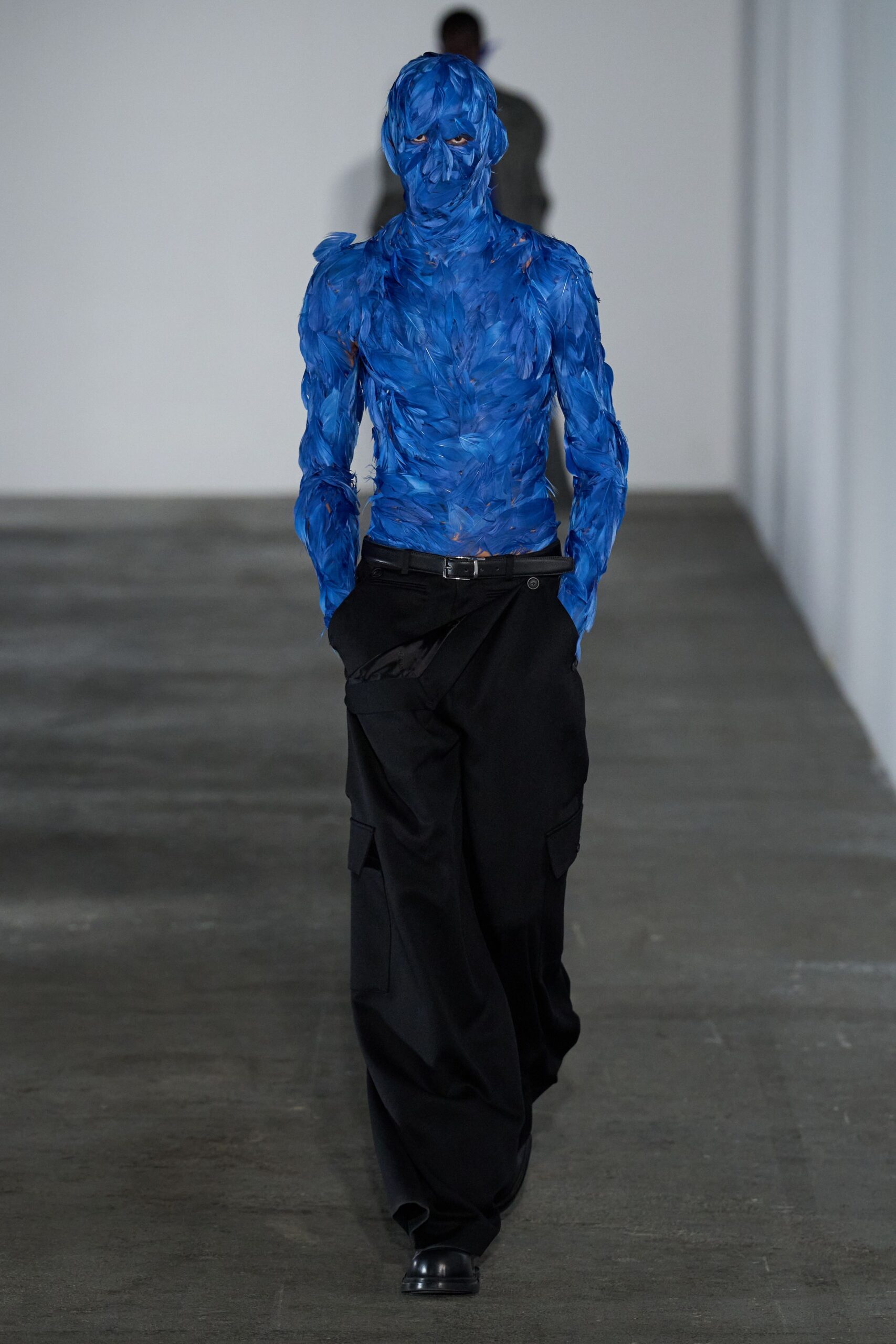 blue feather long-sleeve fitted textured top