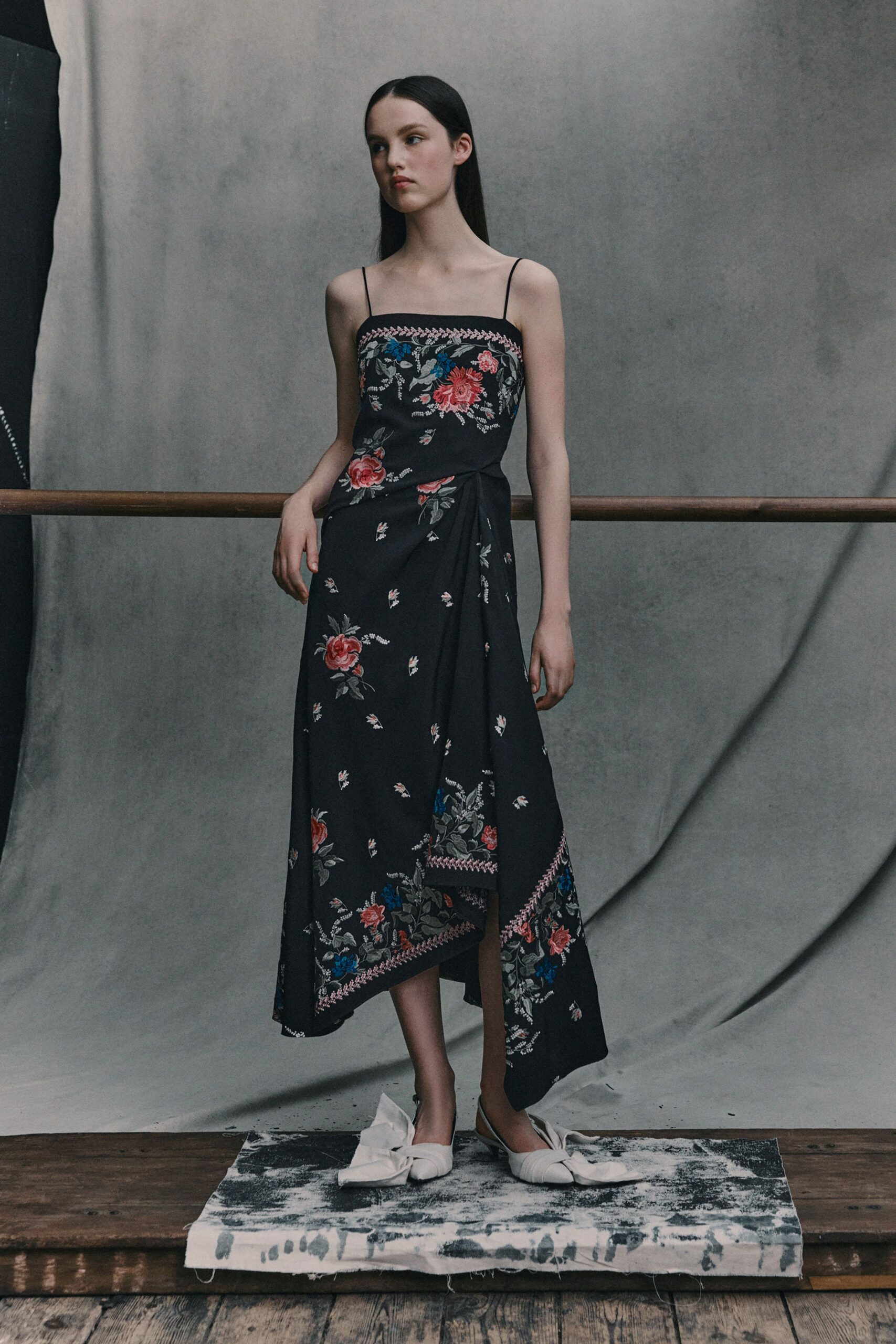 black cotton sleeveless square-neck fitted floral tiered dress