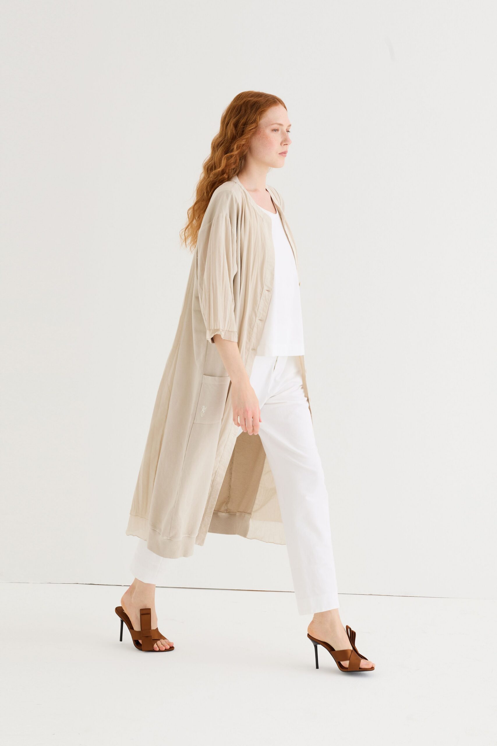 beige cotton long-sleeve collared relaxed buttoned pockets coat