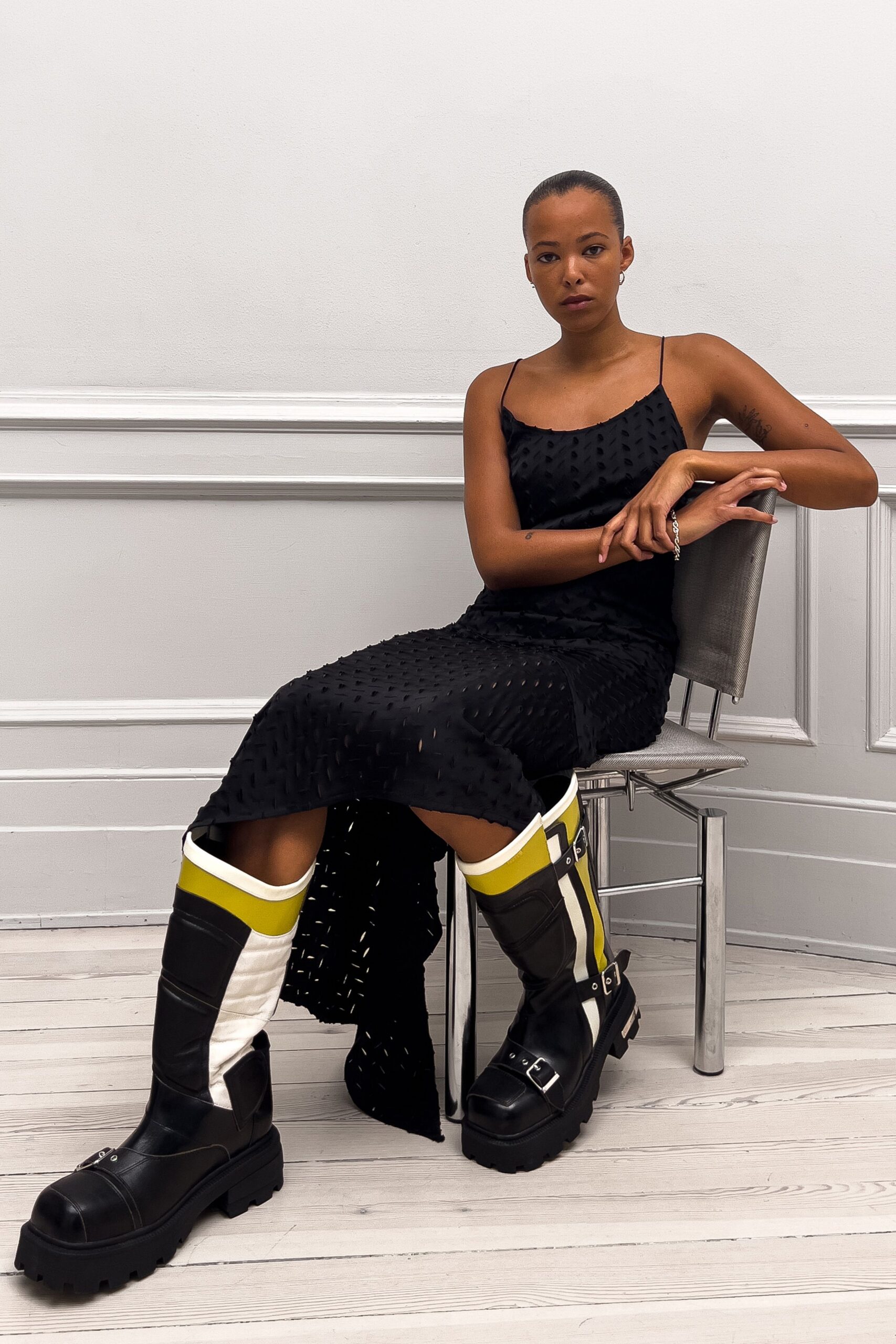 black cotton sleeveless v-neck fitted textured midi dress