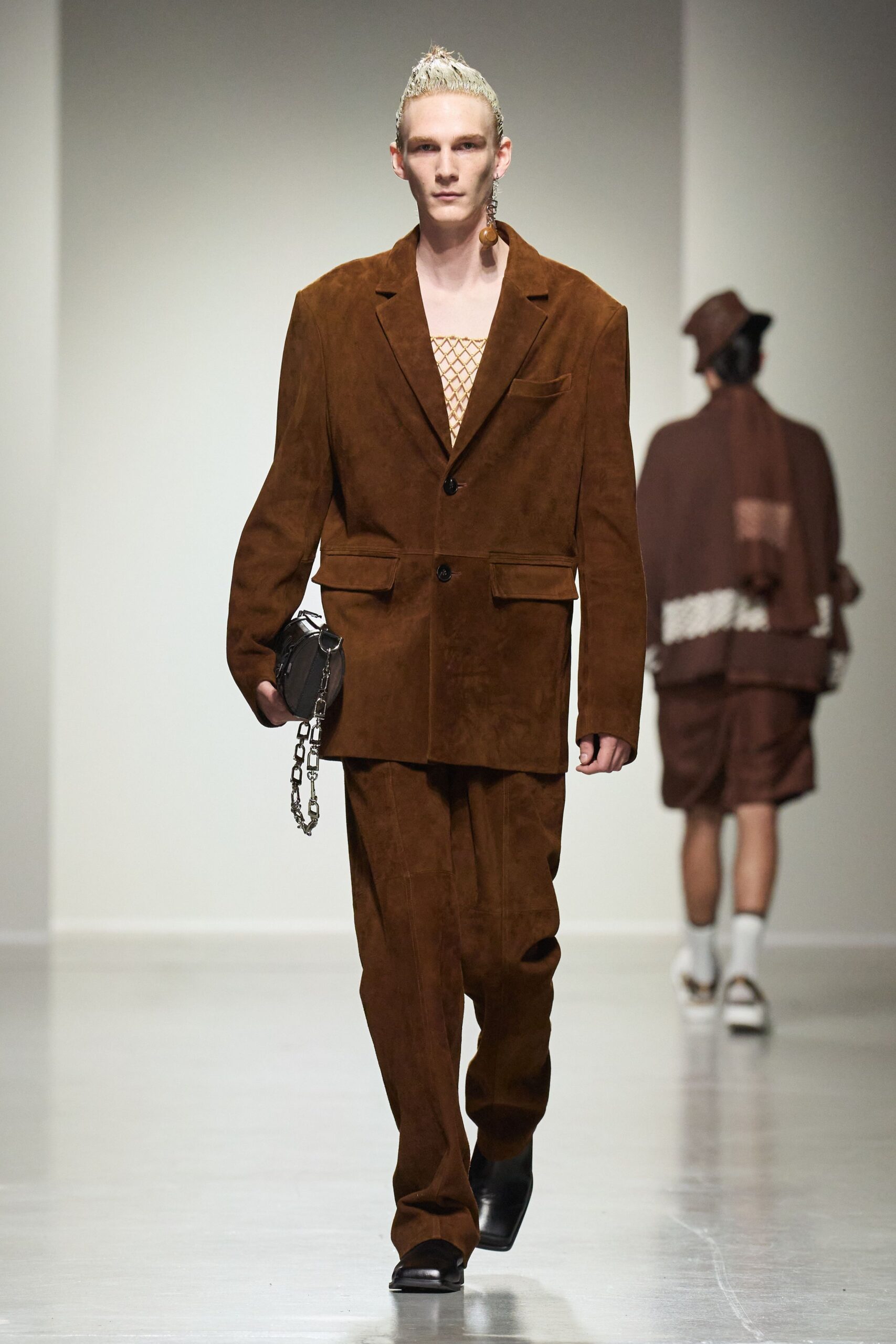 brown suede long-sleeve collared relaxed buttoned suit