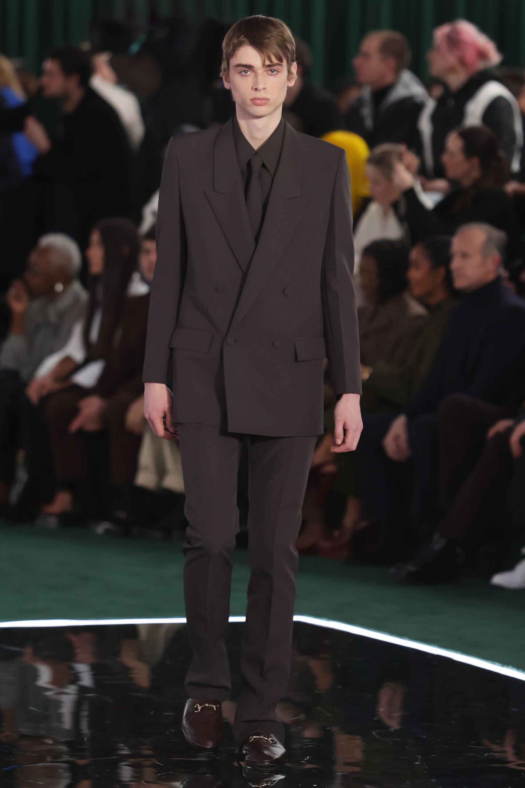 brown wool long-sleeve collared tailored suit