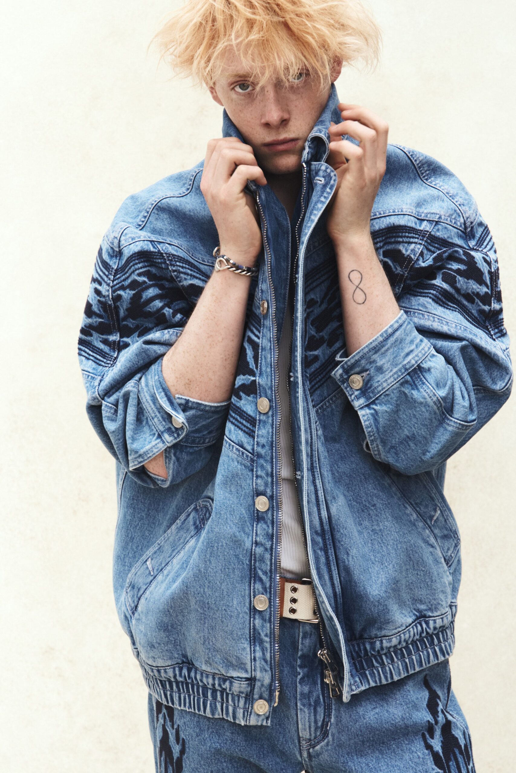 blue denim long-sleeve collared relaxed embroidered jacket