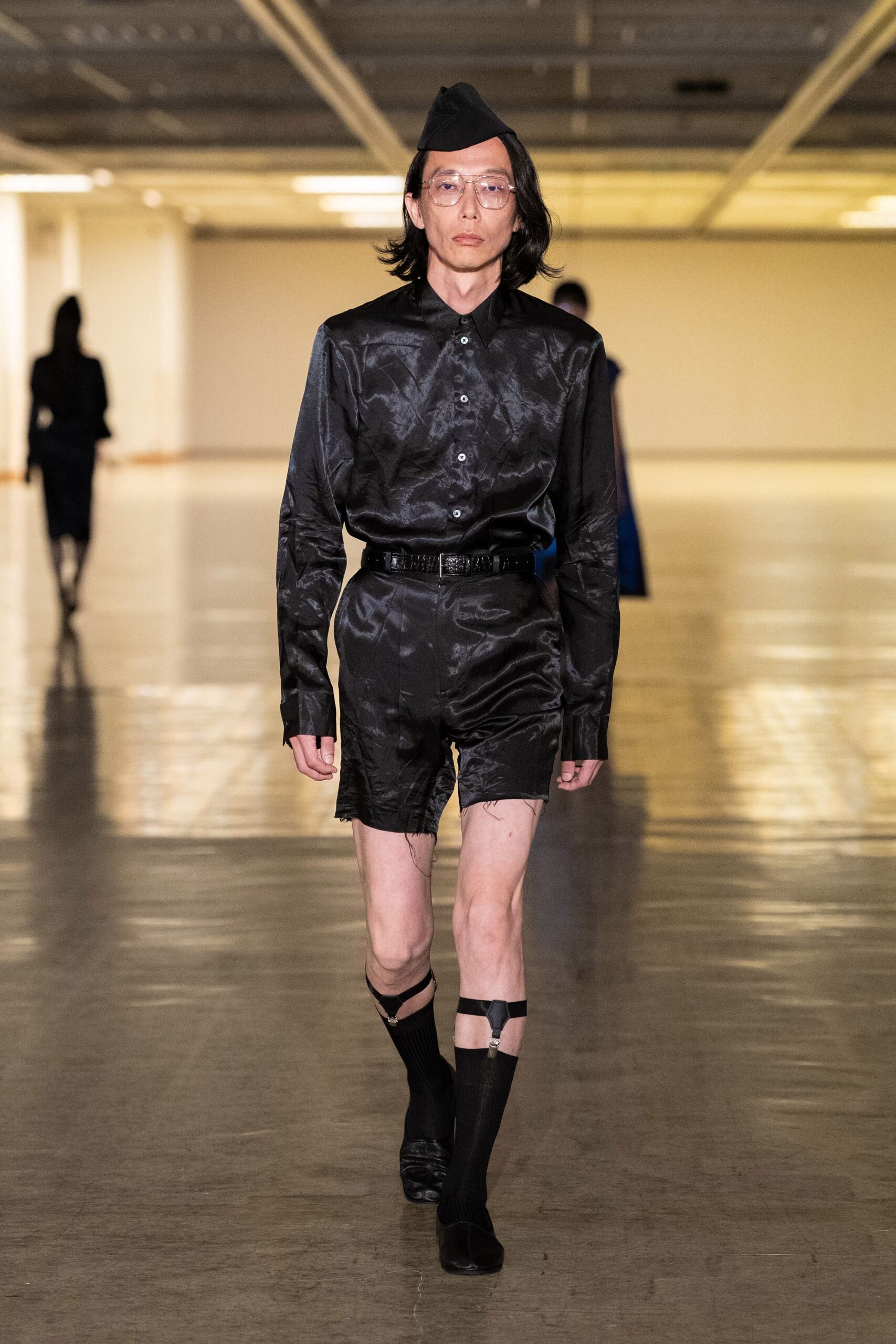 black silk fitted short shorts