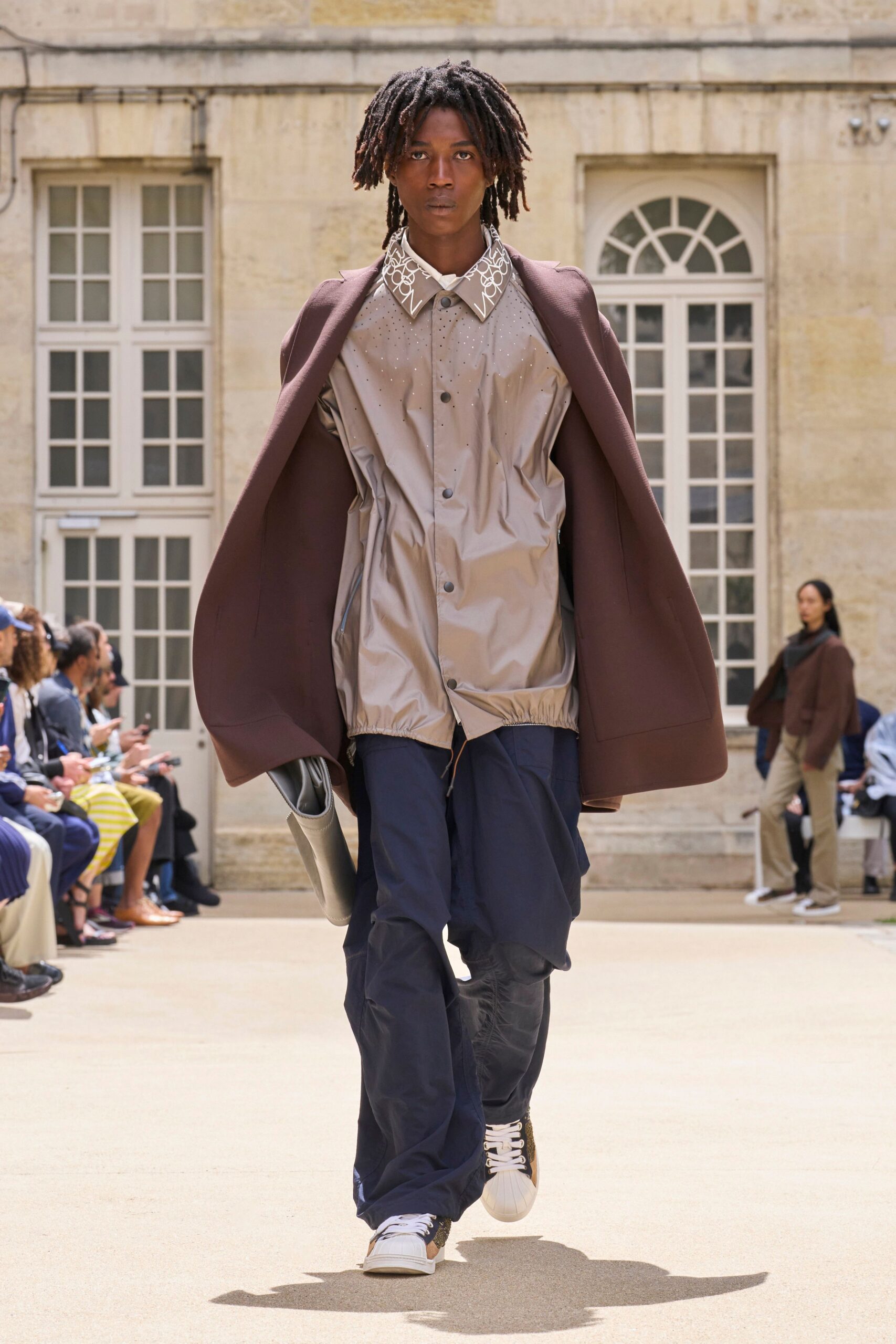 gray silk long-sleeve collared fitted pleated shirt