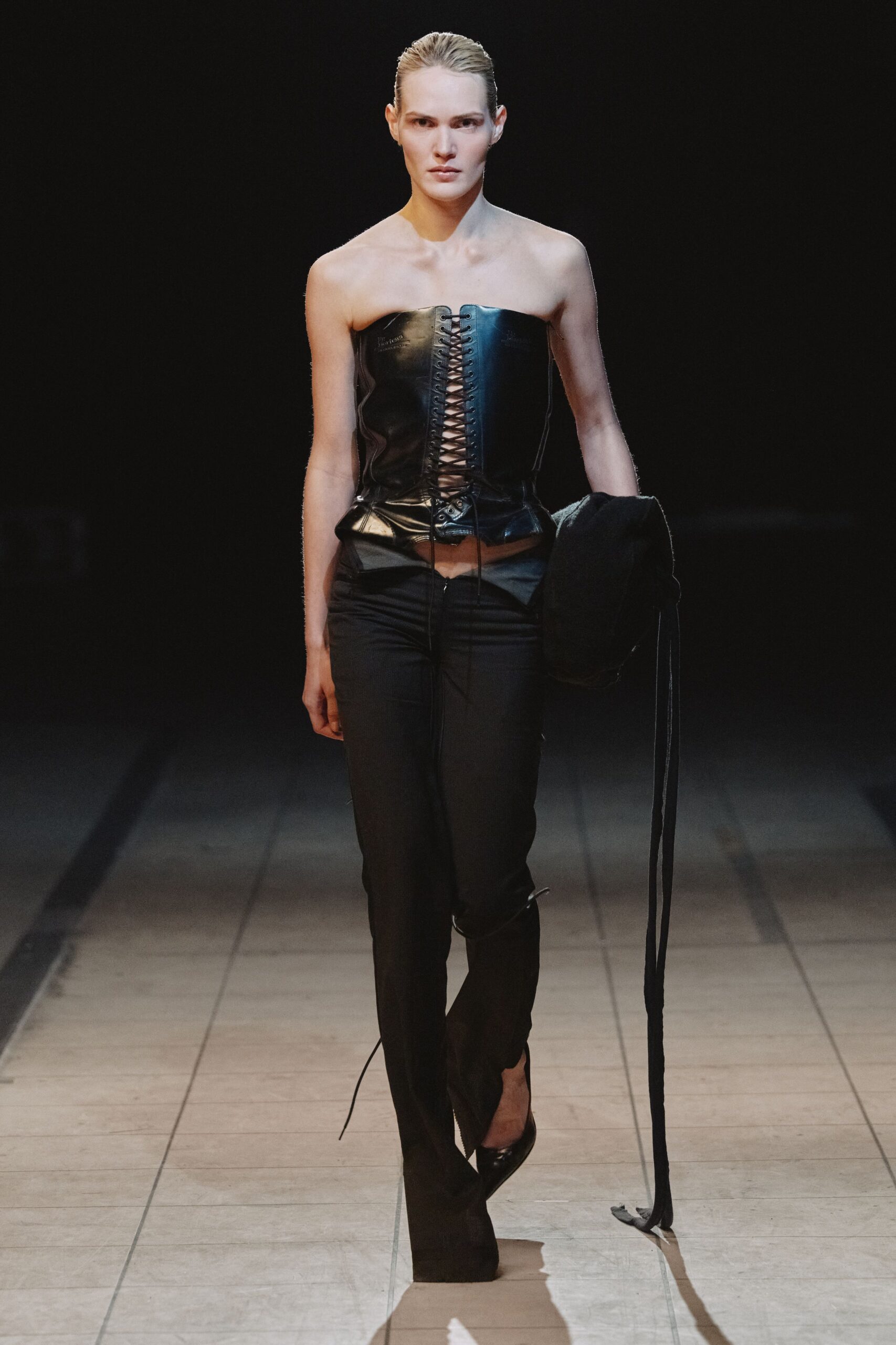 black leather strapless fitted bustier