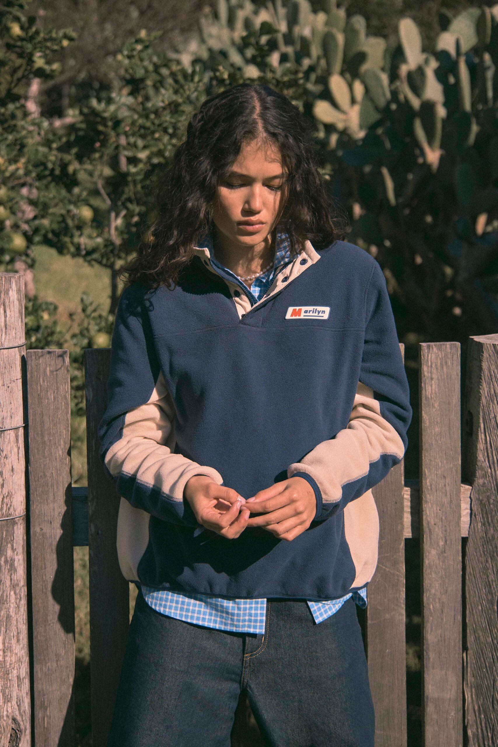 blue cotton long-sleeve collared relaxed hoodie