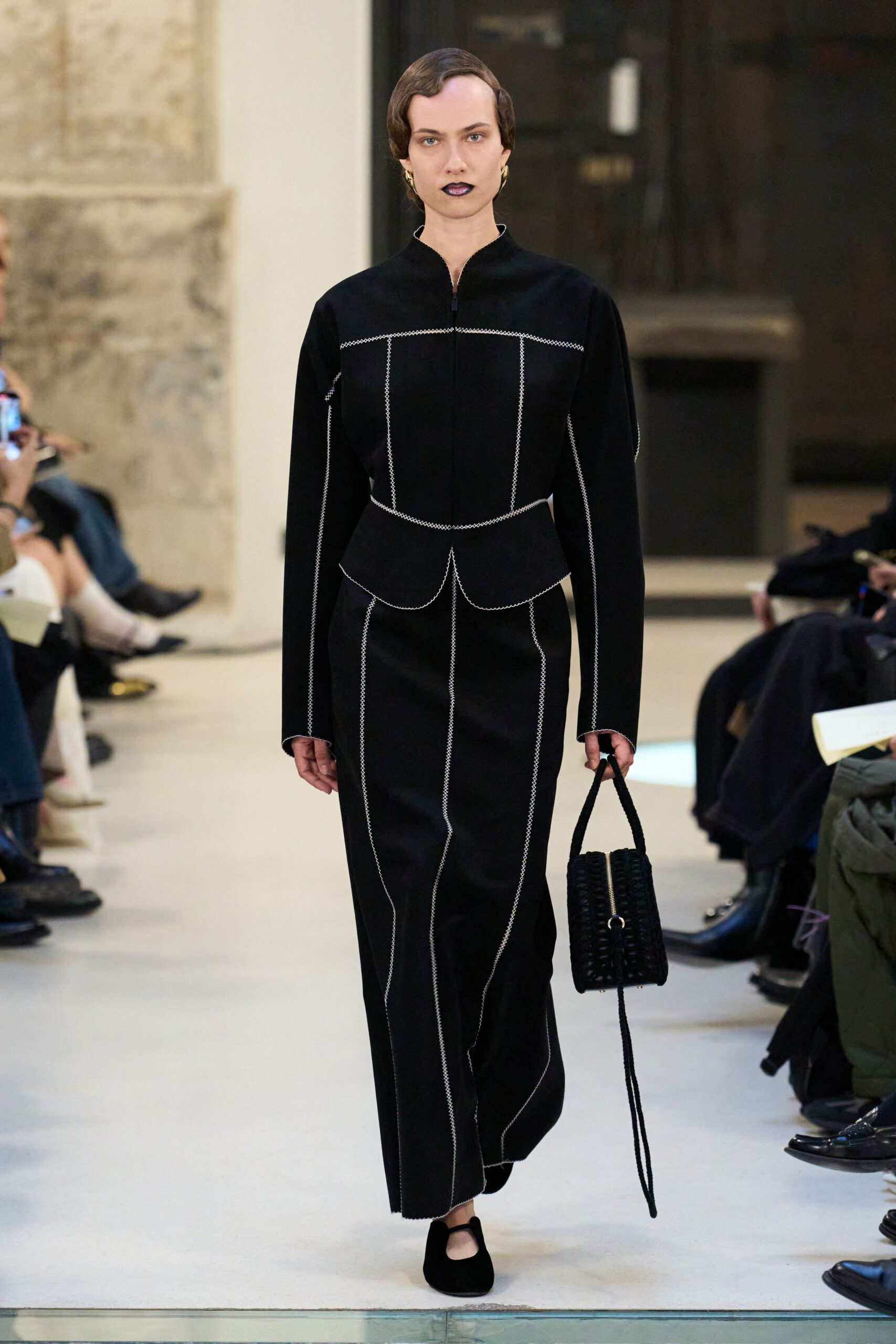 black cotton long-sleeve collared fitted zippered straight-leg dress